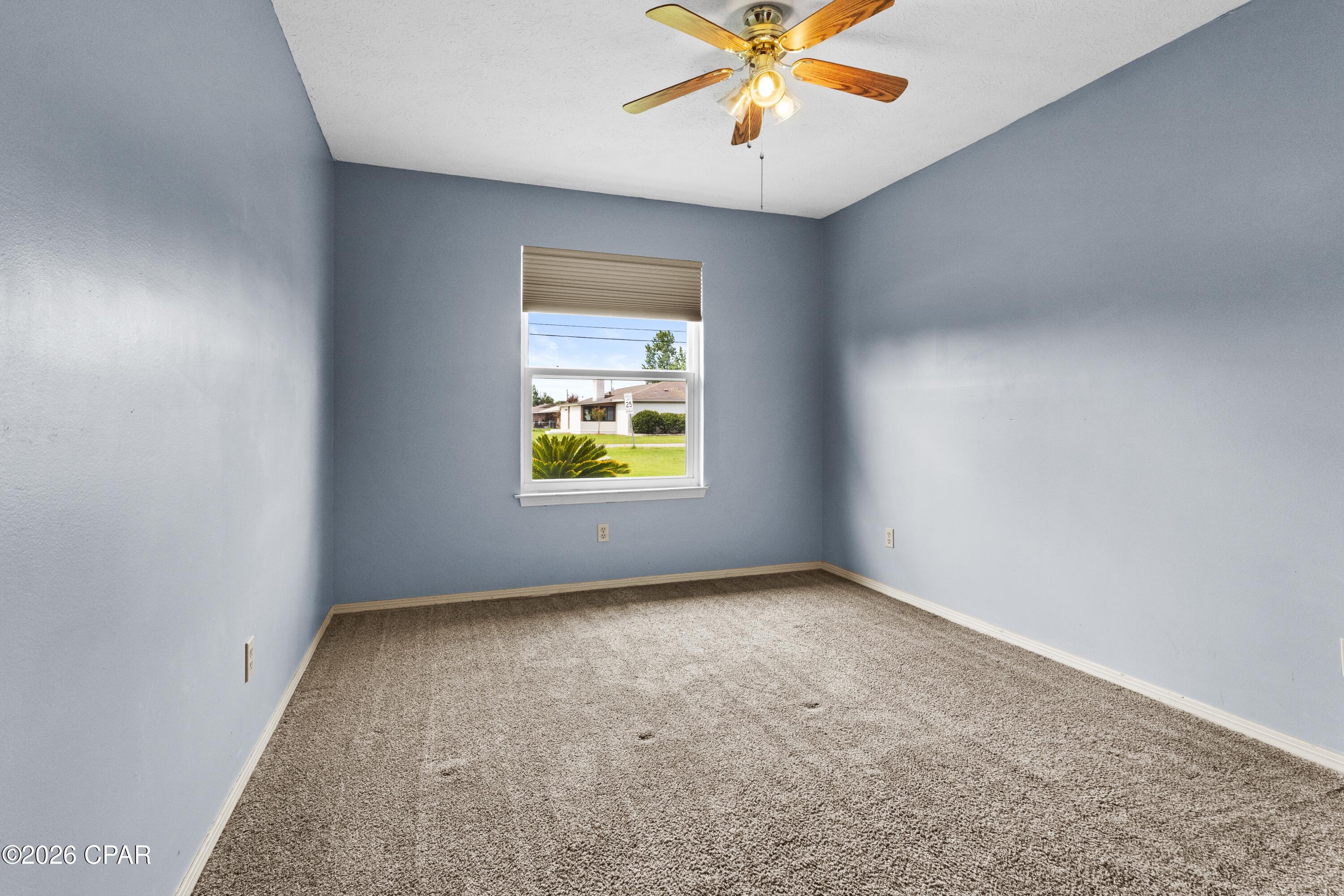 Country Club Gardens - Residential