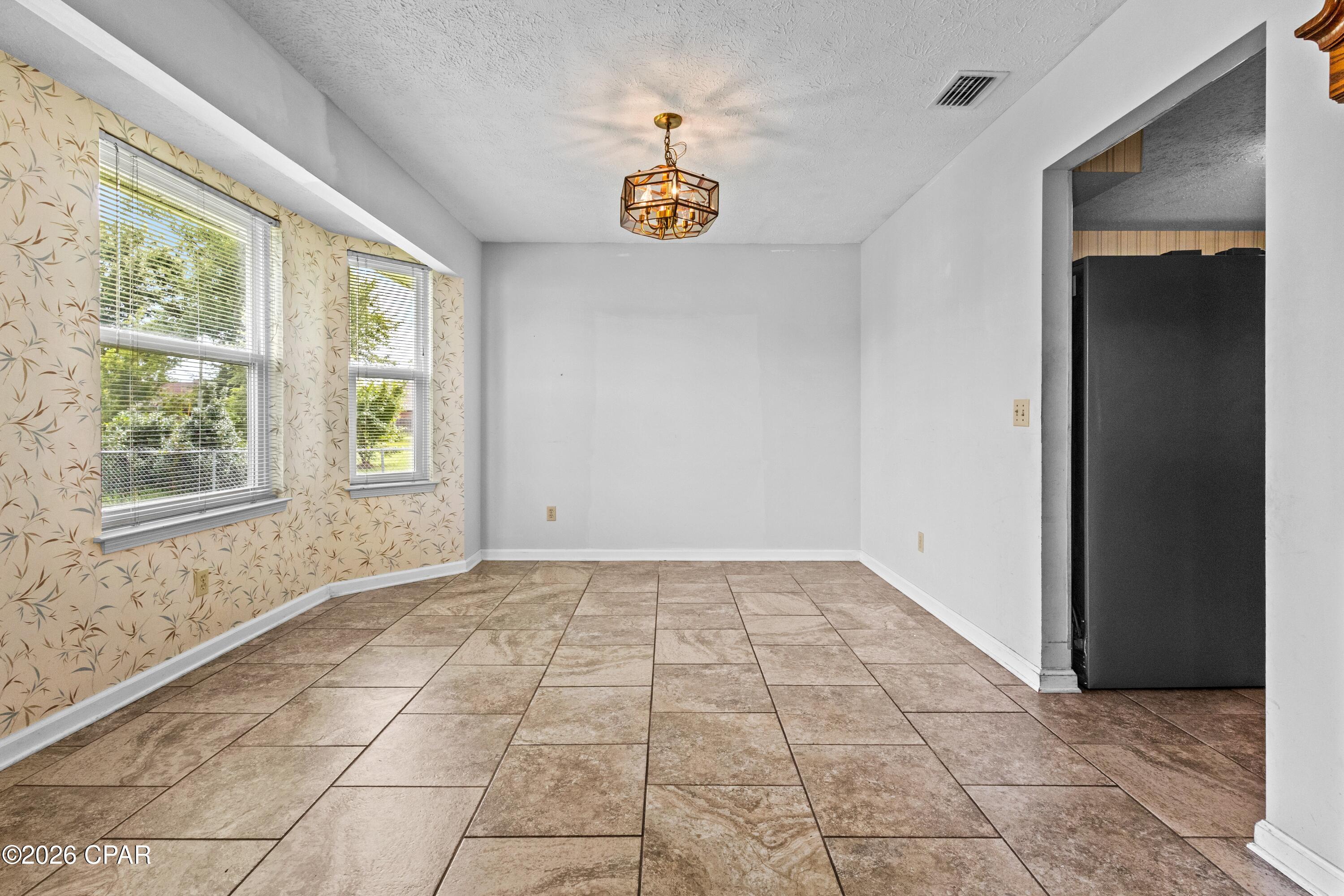 Country Club Gardens - Residential