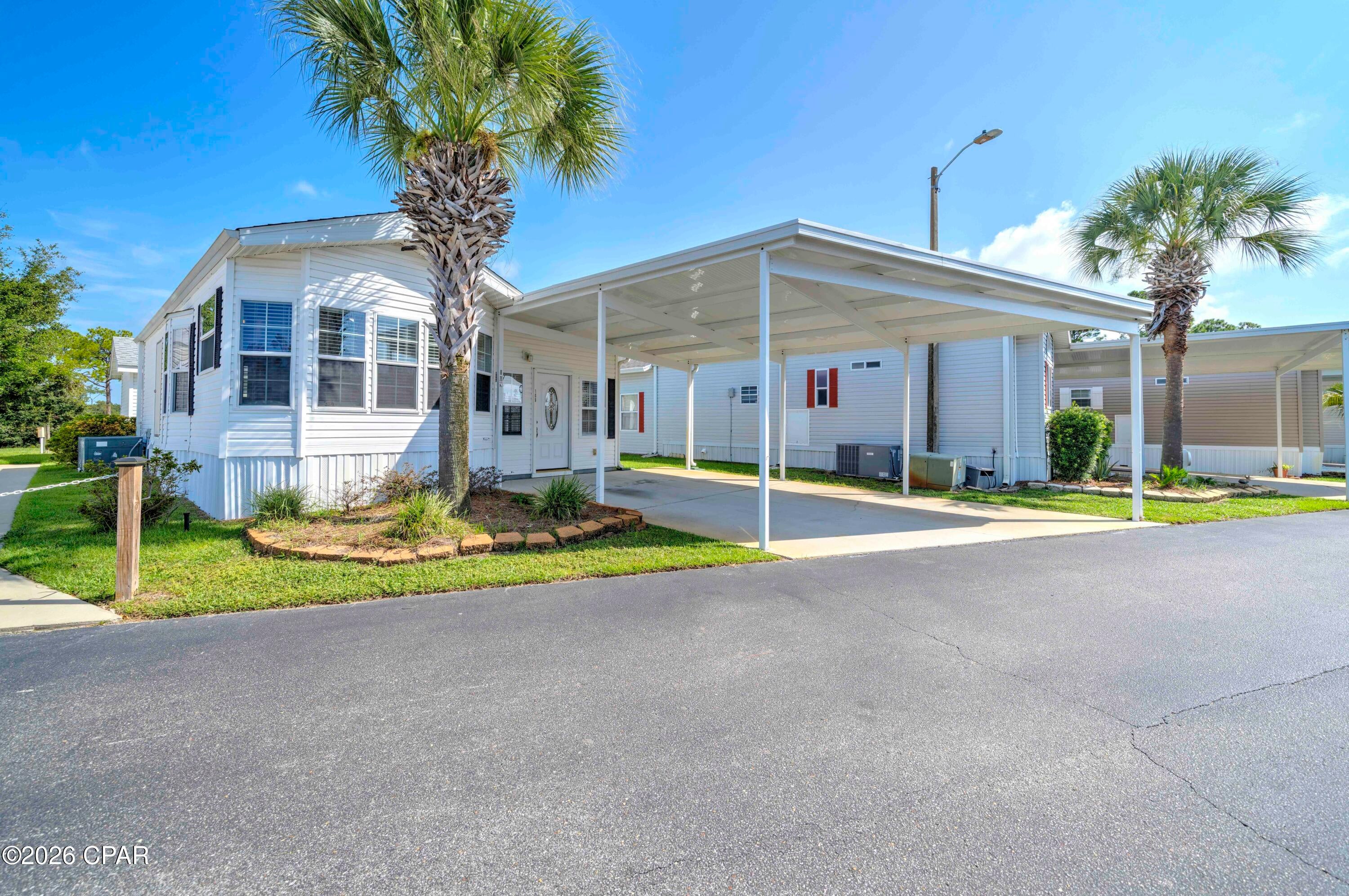 Emerald Pointe Resort - Residential