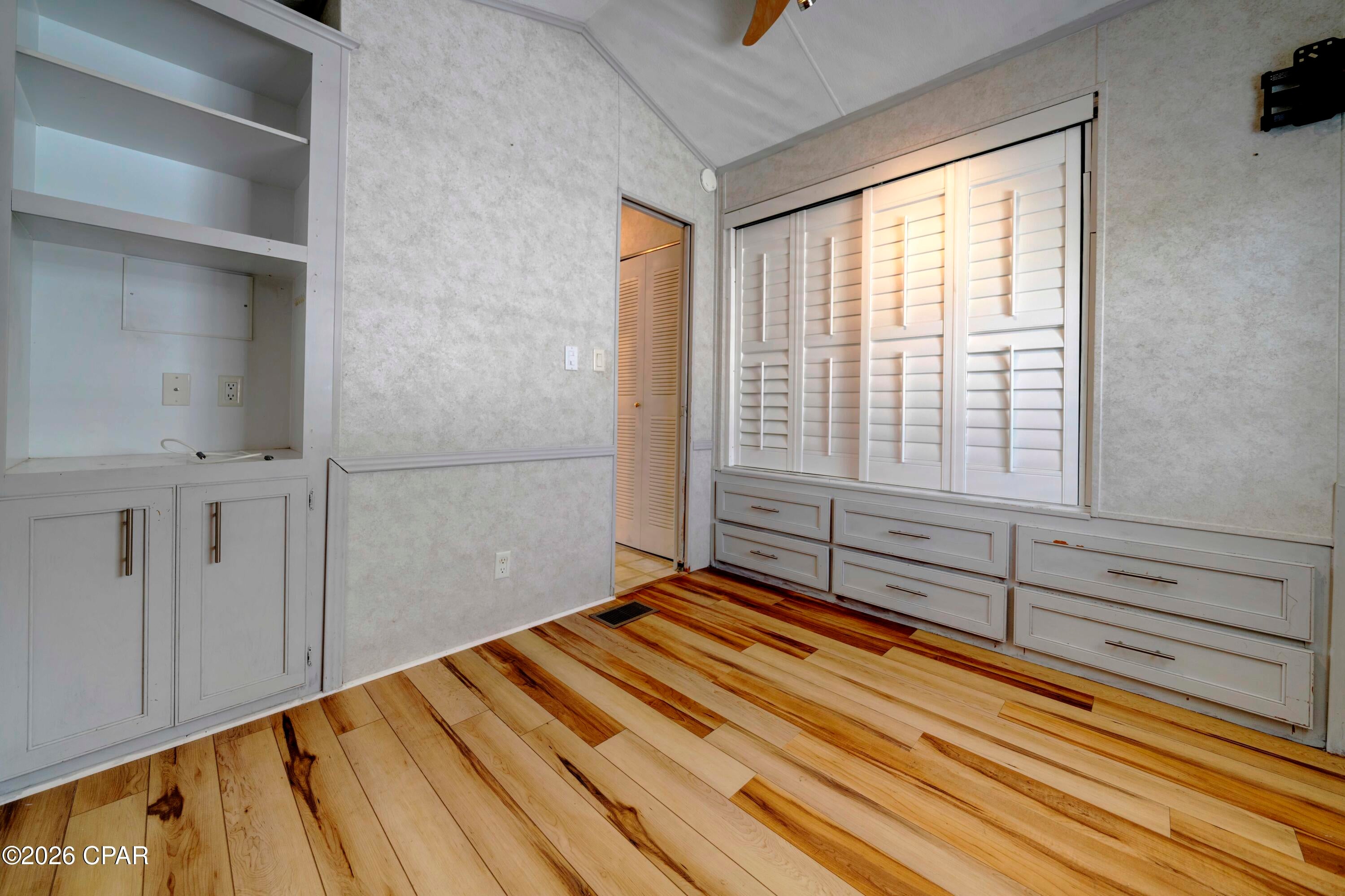 Emerald Pointe Resort - Residential