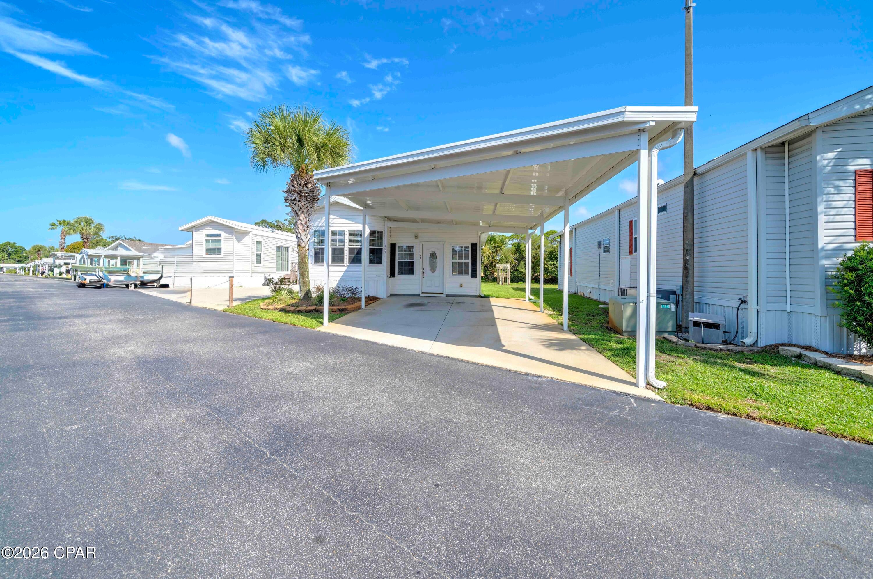 Emerald Pointe Resort - Residential