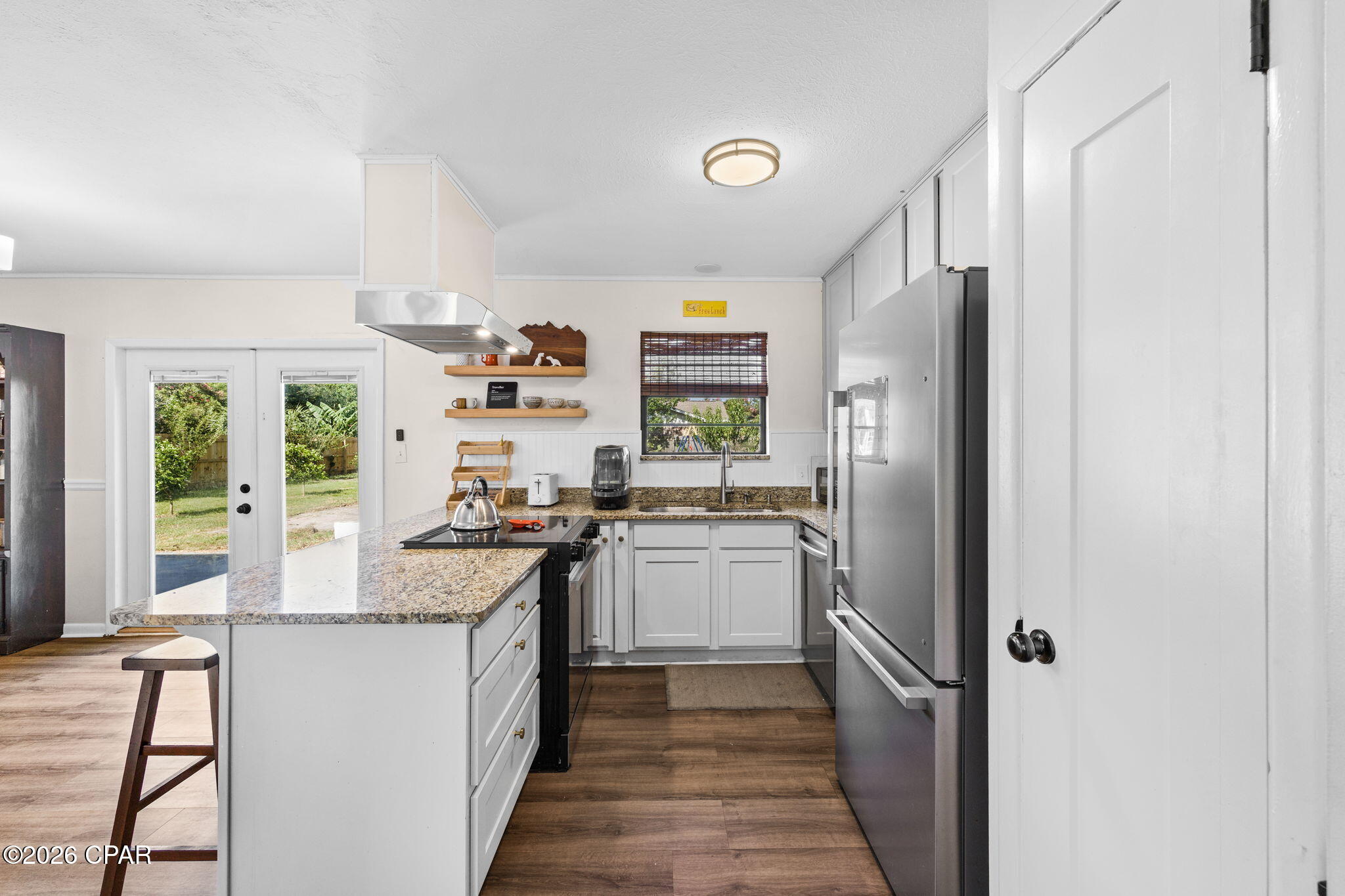 St And Bay Dev Co - Residential