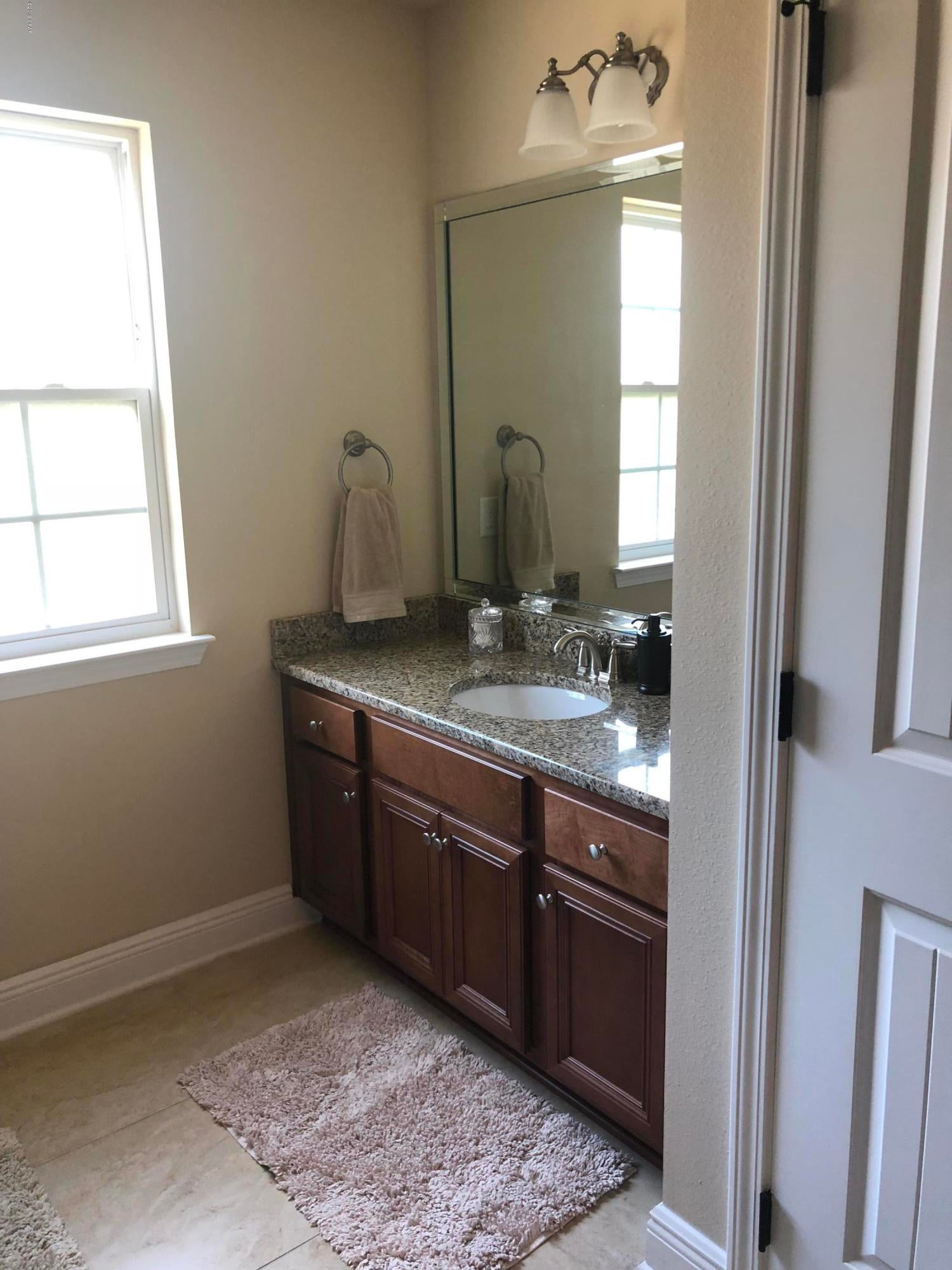 Magnolia Bay Club - Residential