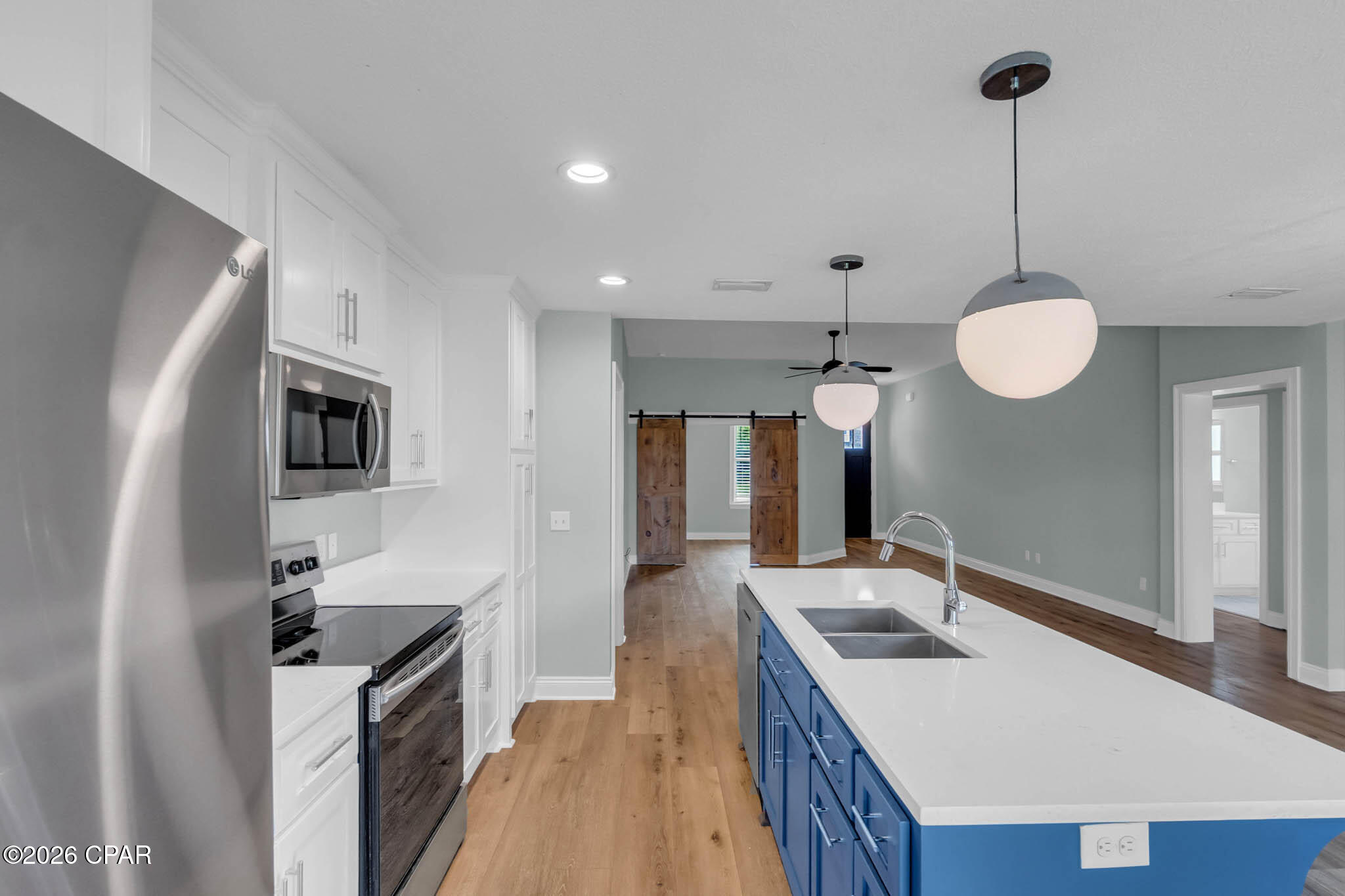 St And Bay Dev Co - Residential