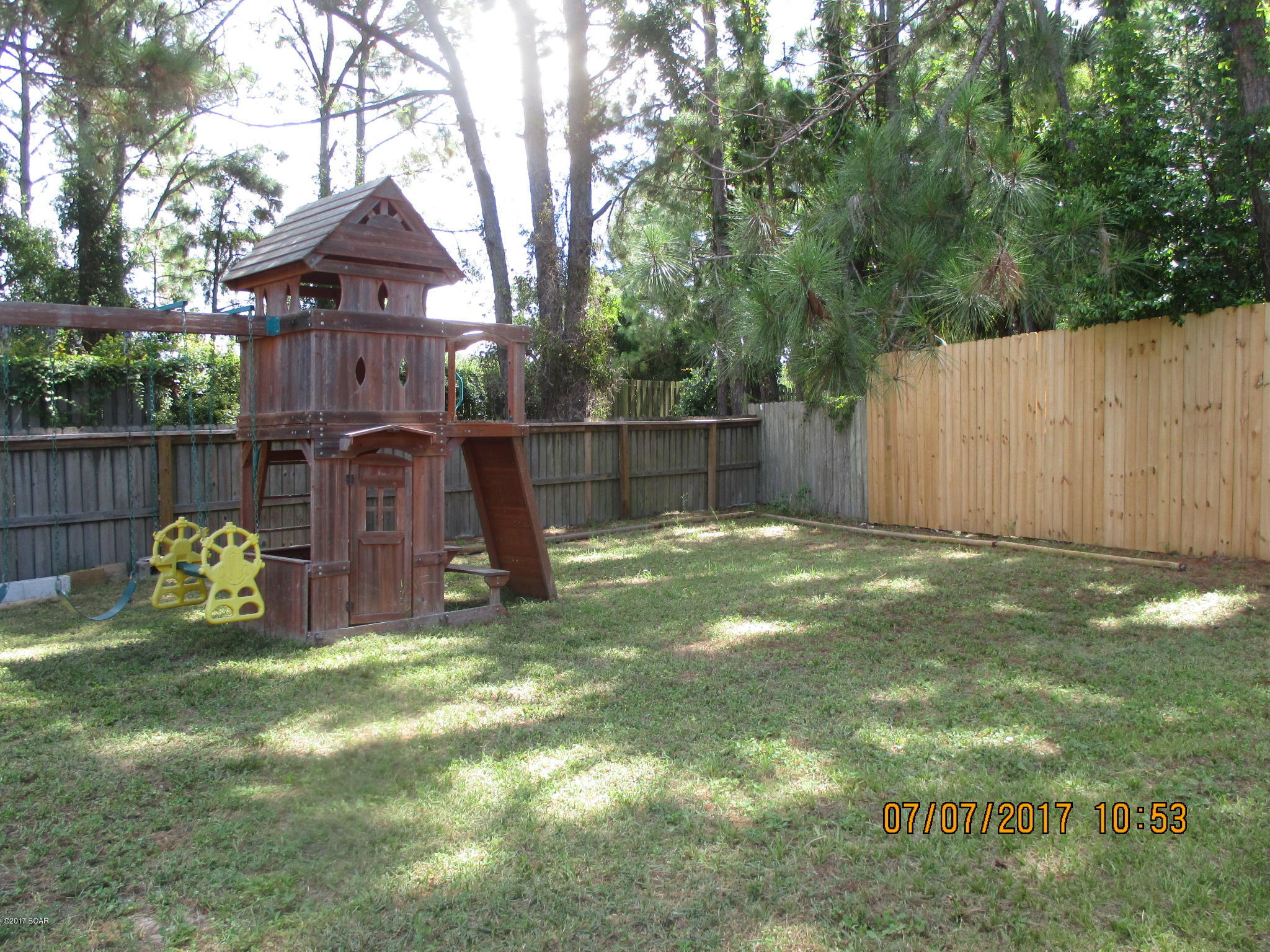 Holiday Beach Unit 16 - Residential Lease