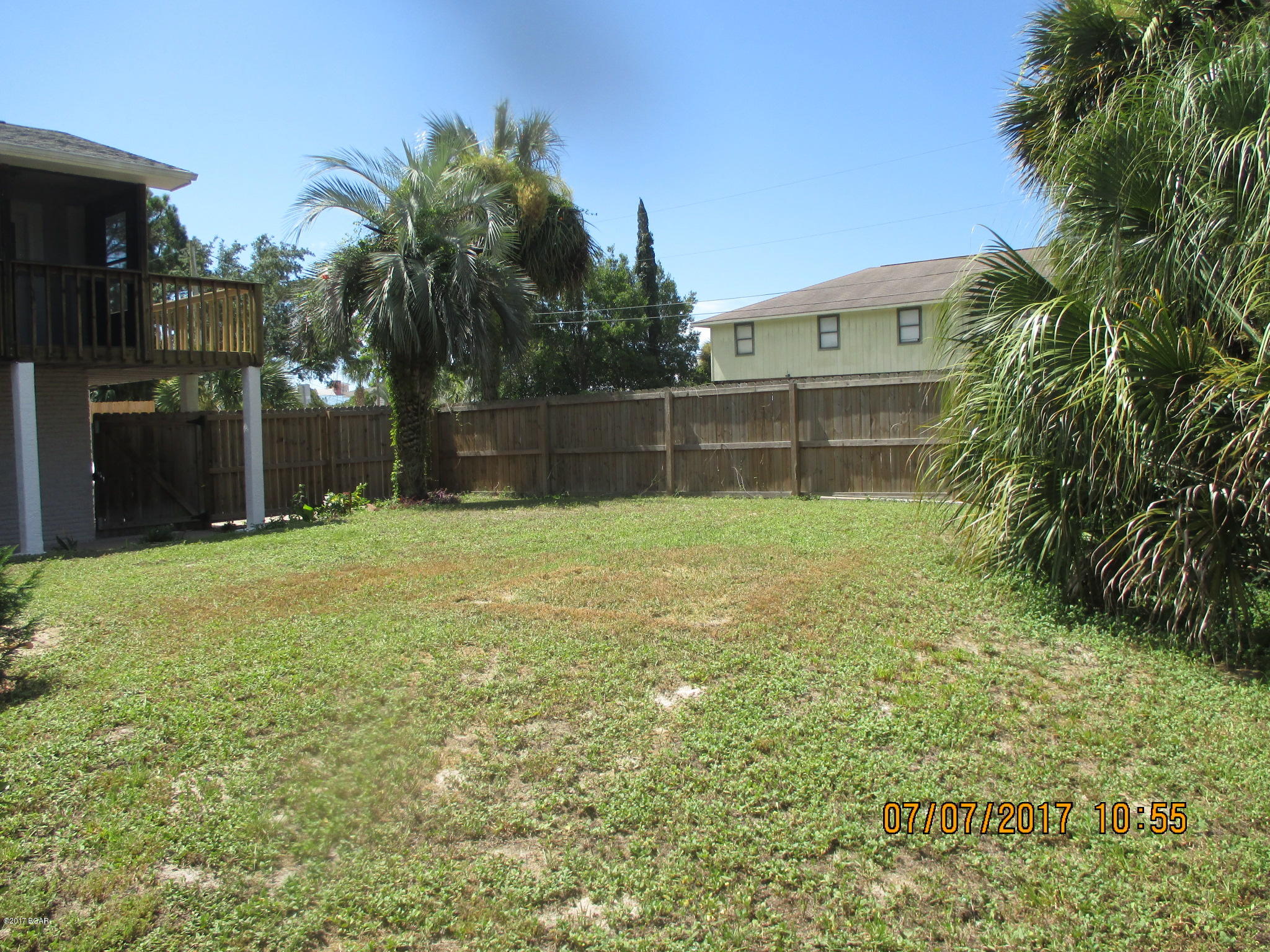 Holiday Beach Unit 16 - Residential Lease