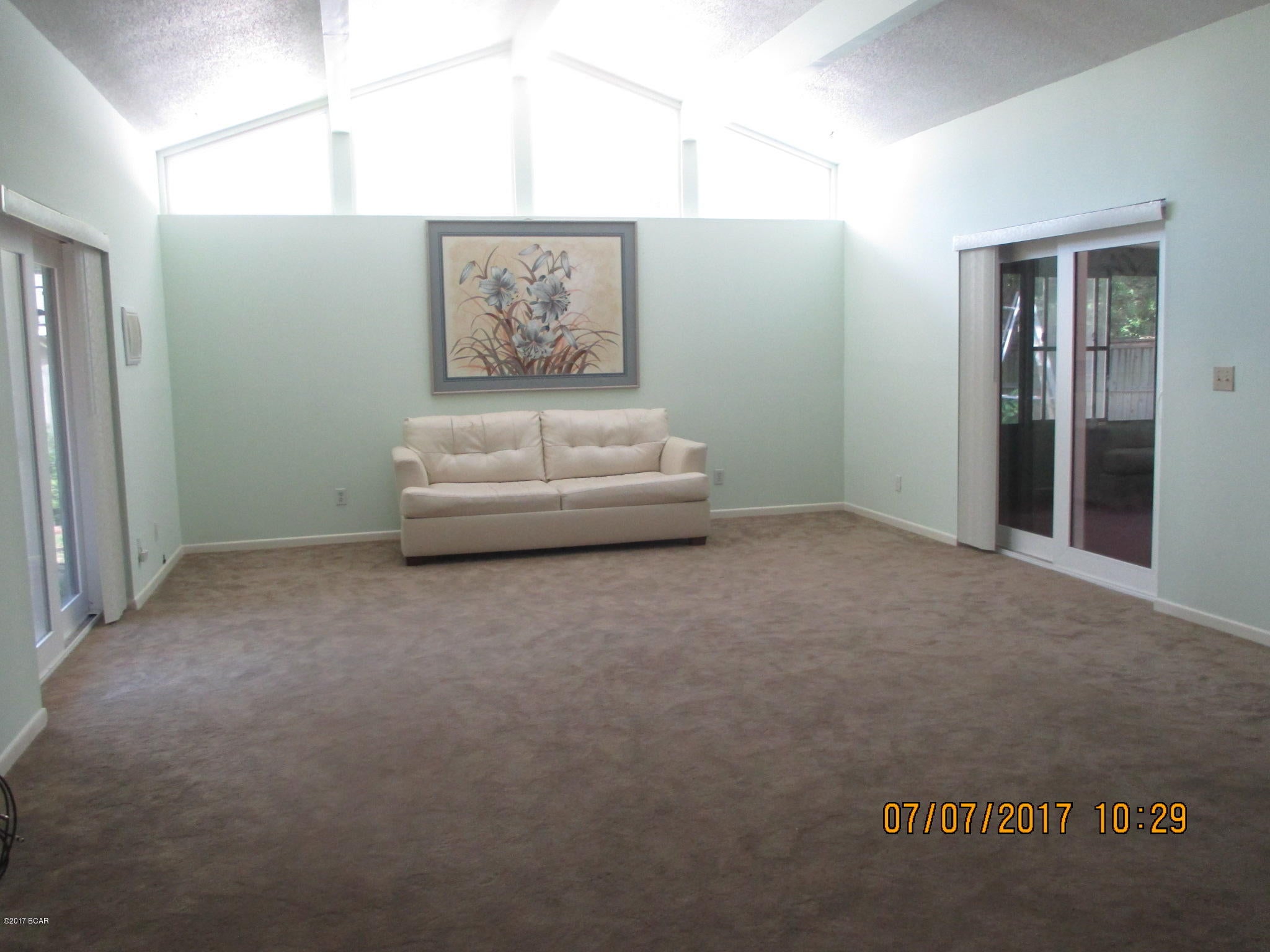 Holiday Beach Unit 16 - Residential Lease