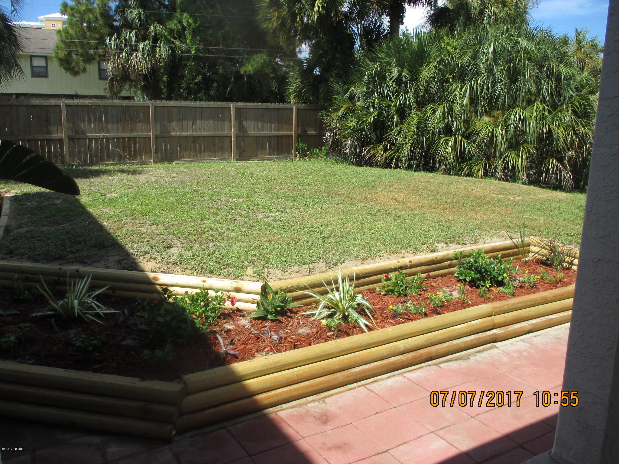 Holiday Beach Unit 16 - Residential Lease