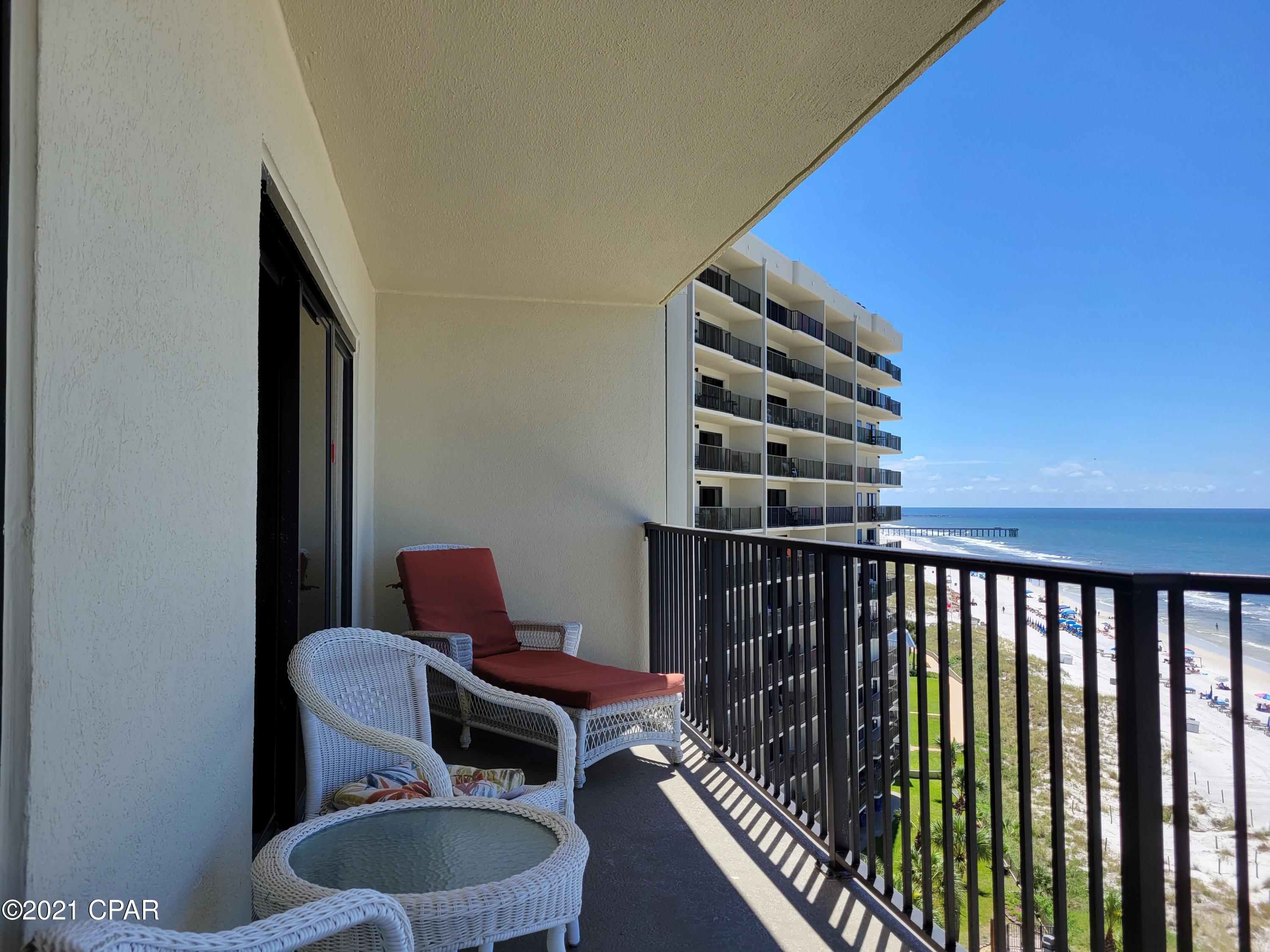 The Commodore - Residential