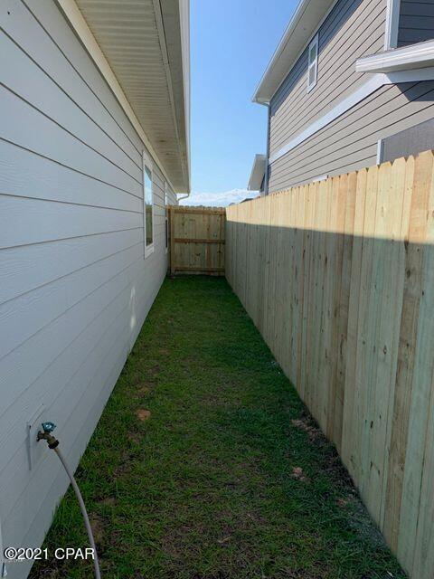 Village of Mill Bayou/Shoreline Village Ph 1C - Residential Lease