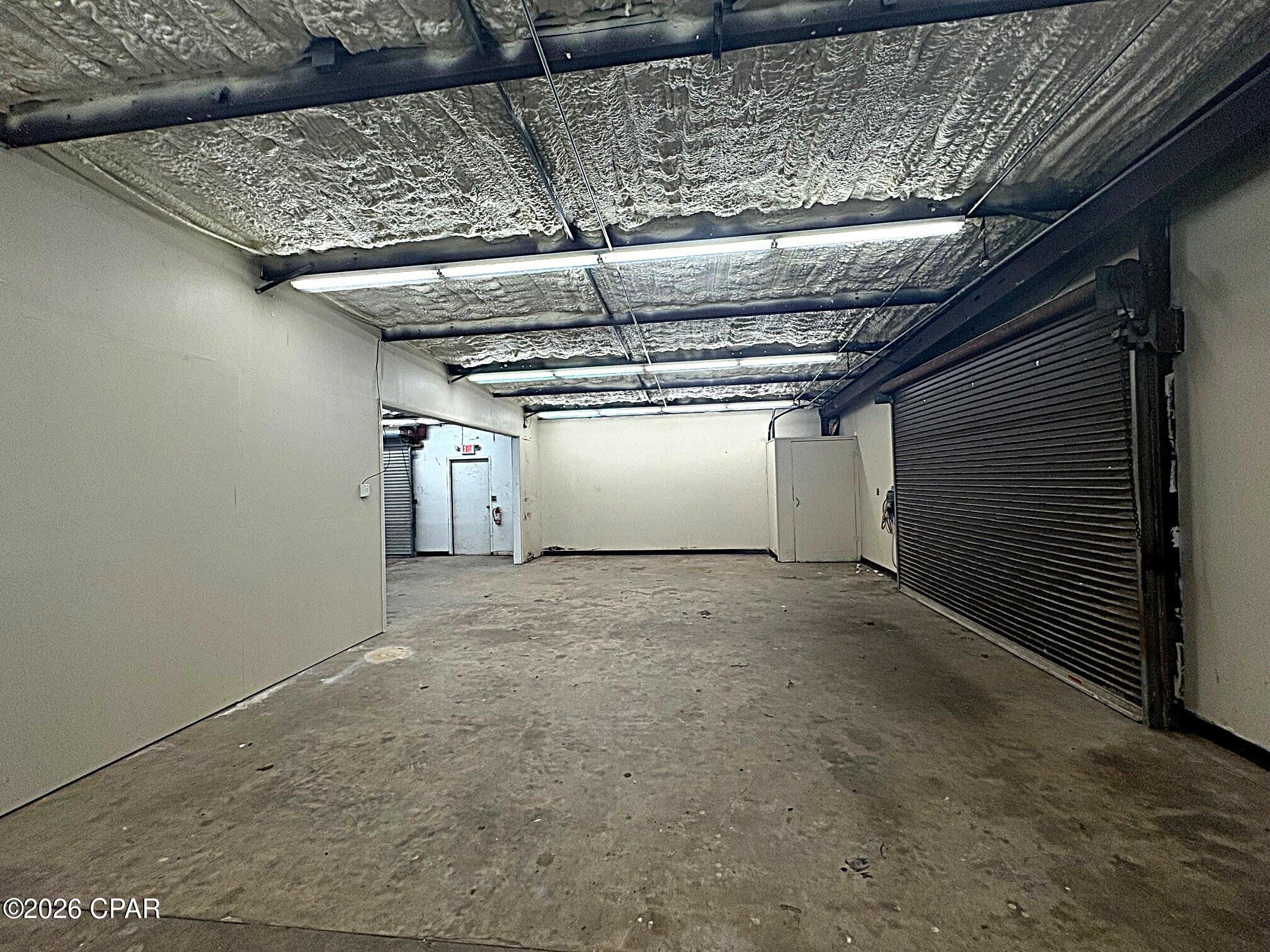 [No Recorded Subdiv] - Commercial Sale