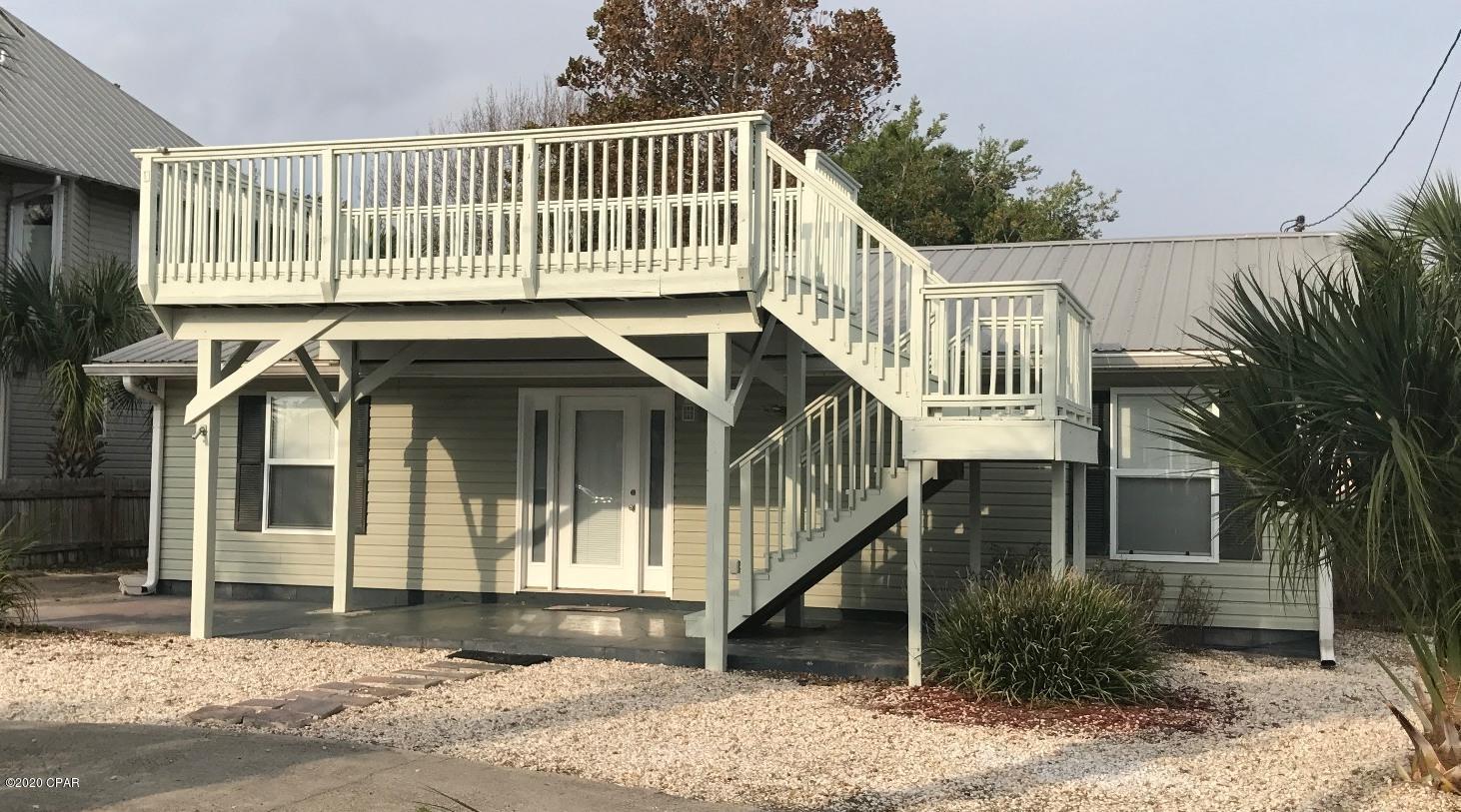 *ACTIVE DUTY MILITARY SPECIAL: 1/2 off security deposit & monthly rent $1400*



Spacious beach house settled in the quiet neighborhood of Bid-A-Wee. It is one block away from the beach. Fenced backyard and spacious front deck for relaxing. Freshly painted interior, new carpet, and new stove.



*All pets are a part of the application process and are subject to the homeowner's approval*
