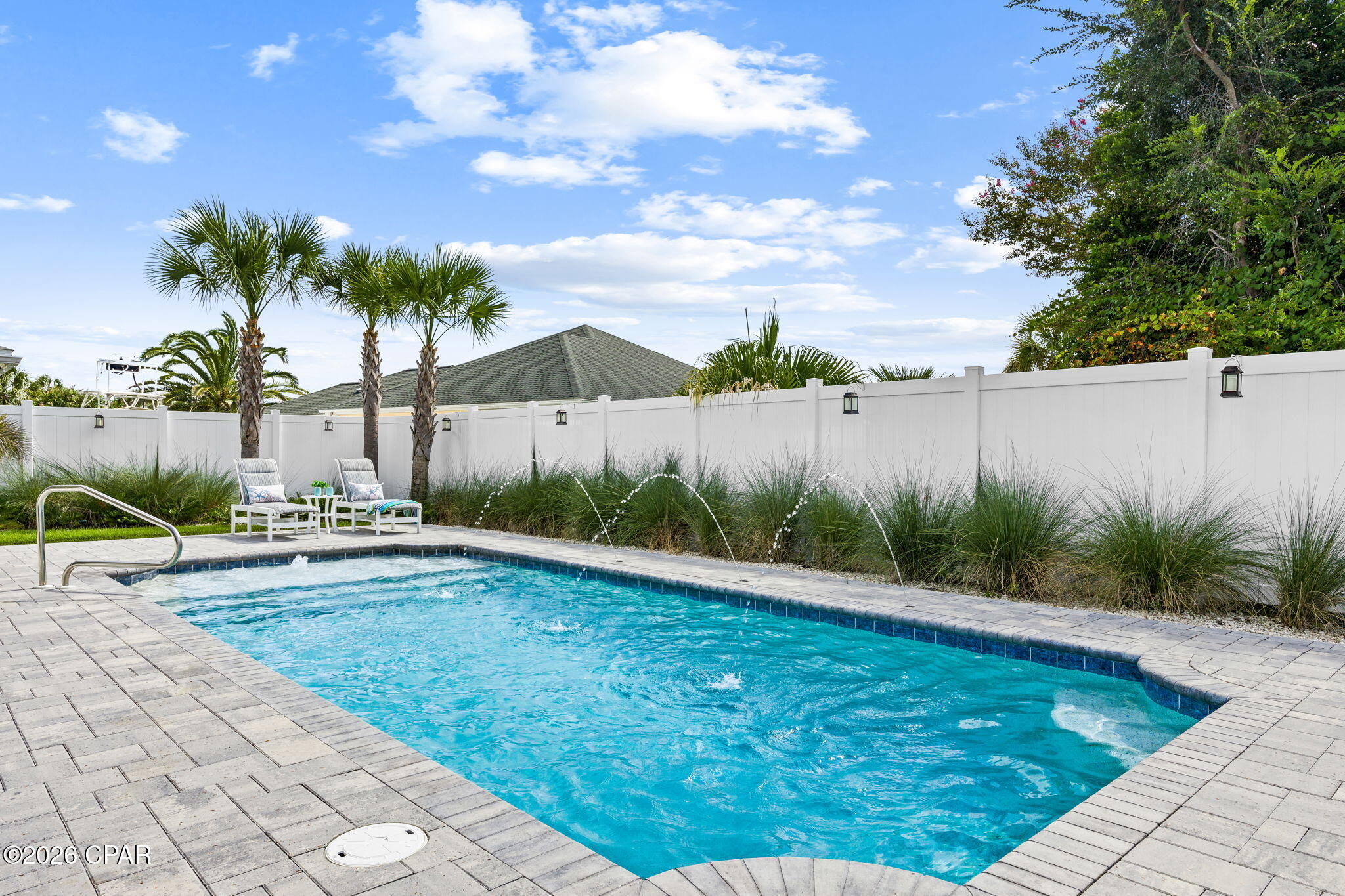 Seaclusion Beach - Residential