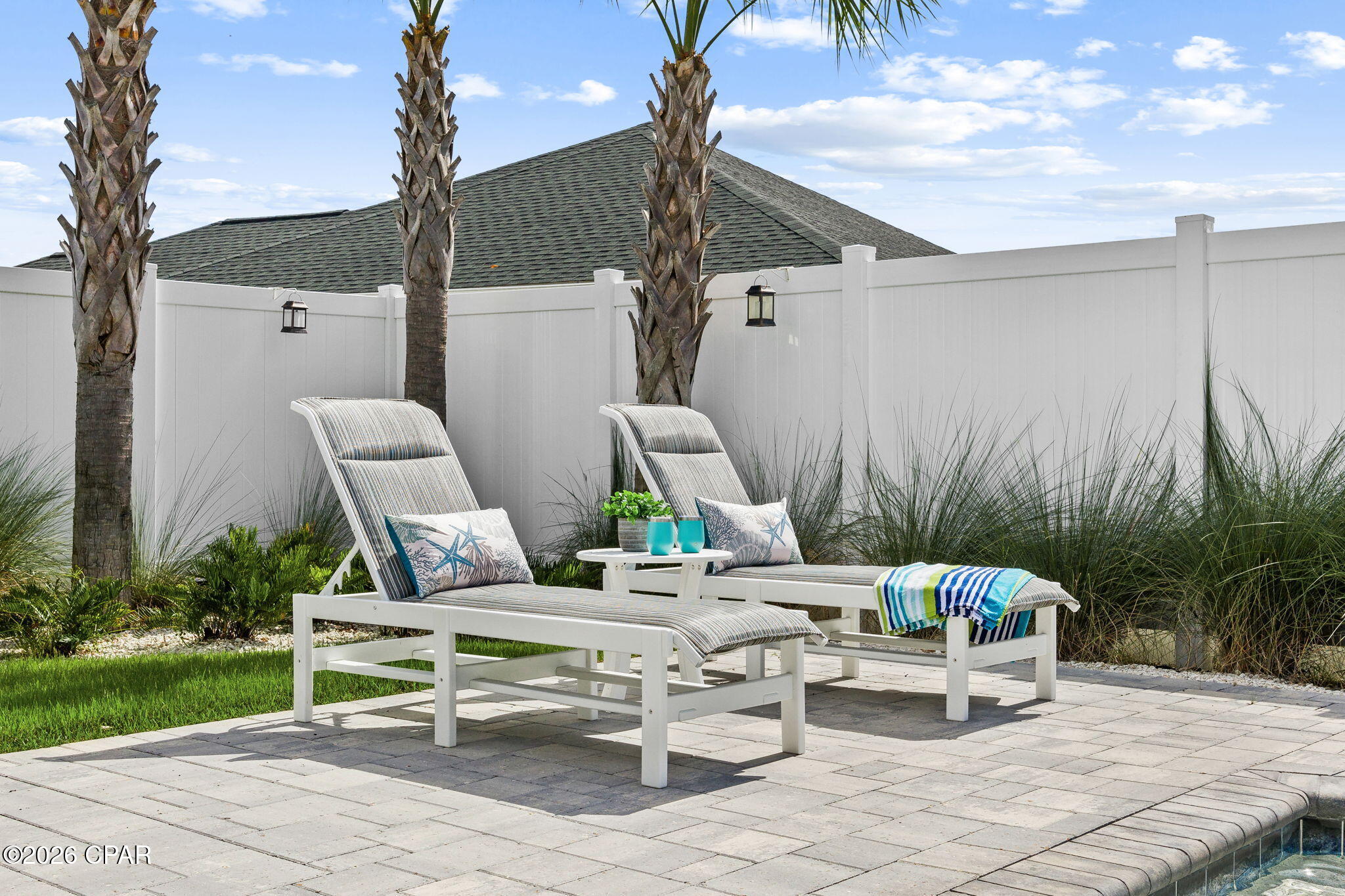 Seaclusion Beach - Residential