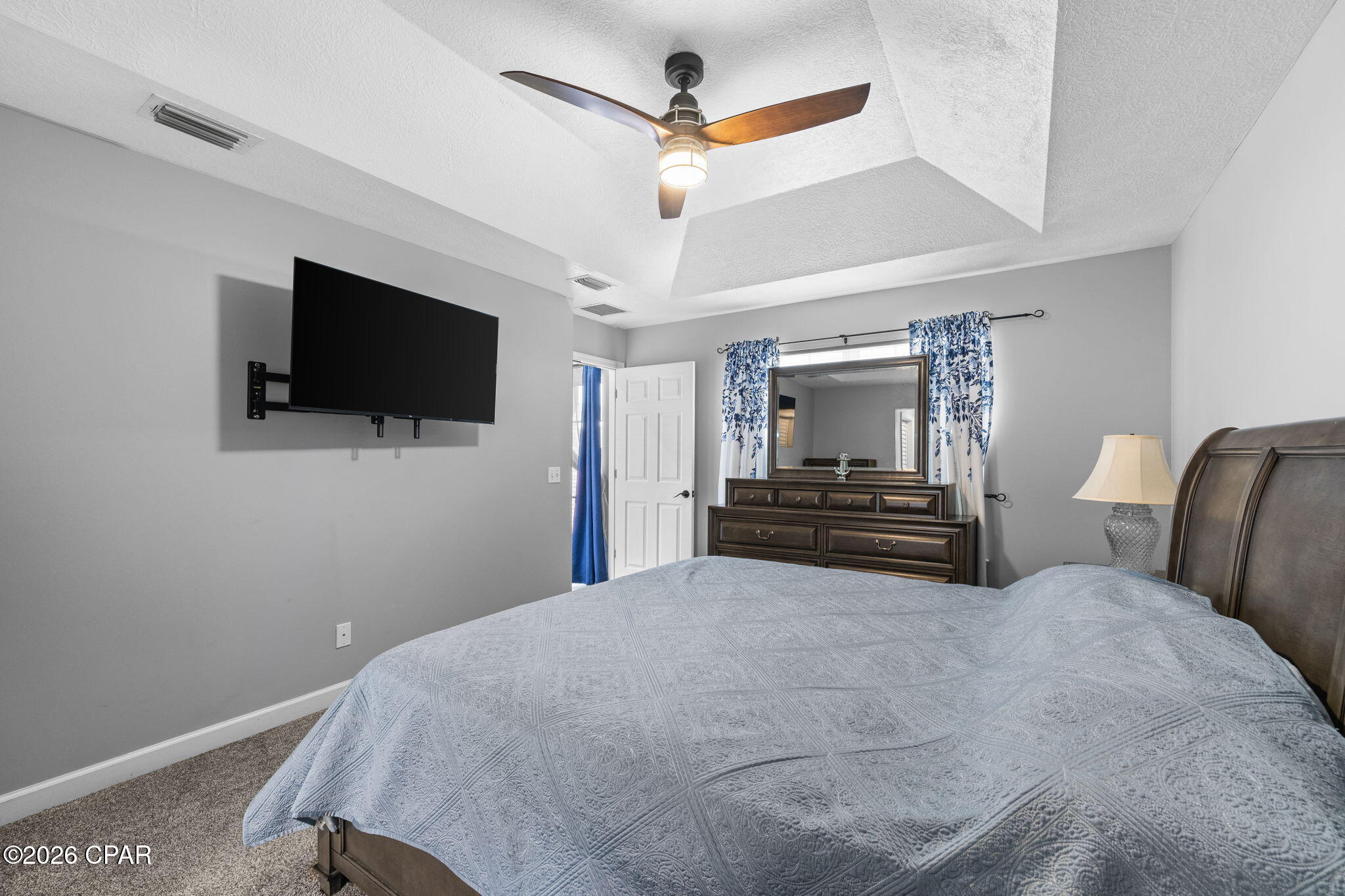 Colony Club - Residential