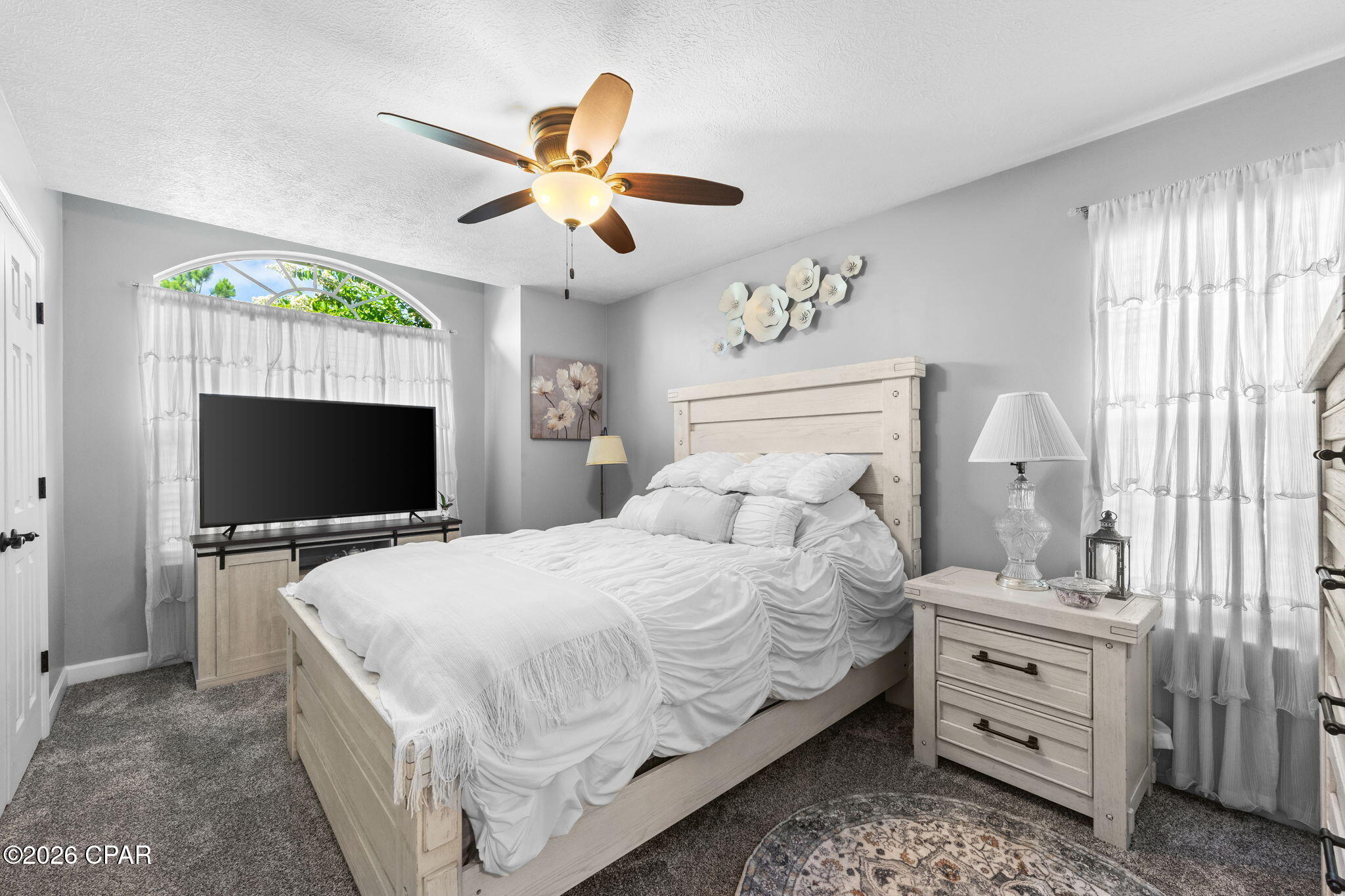 Colony Club - Residential