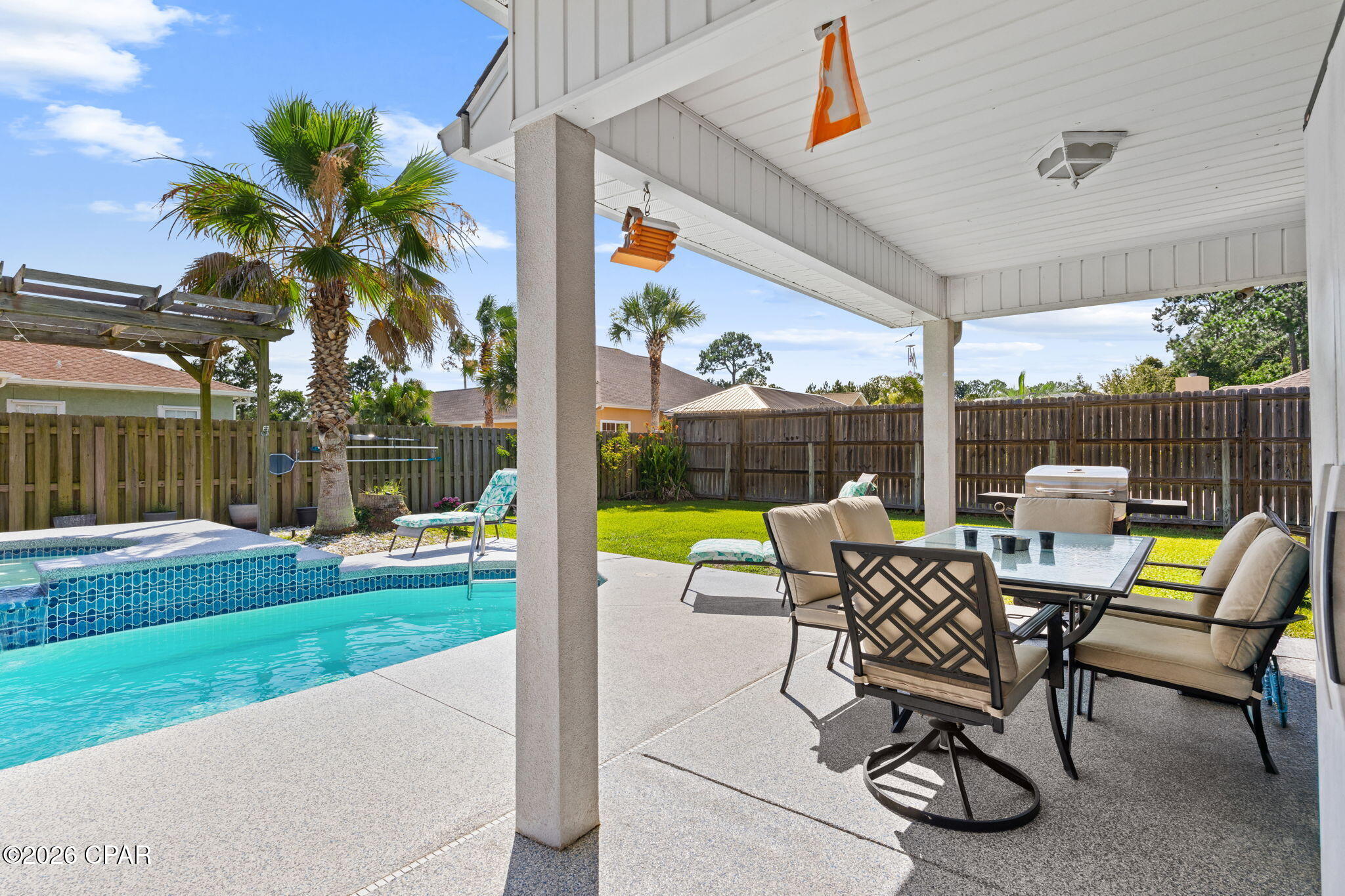 Colony Club - Residential