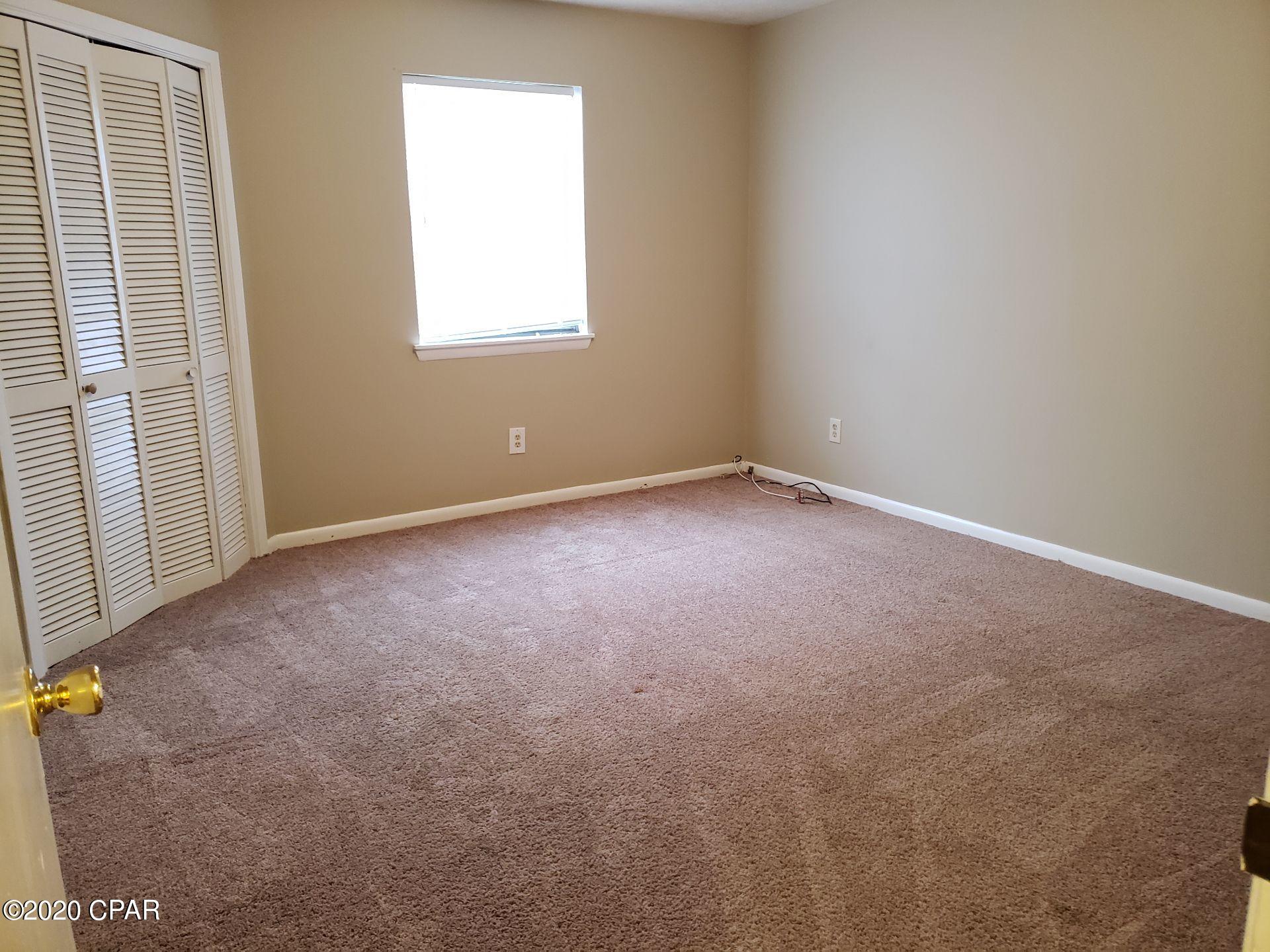 Biltmore Beach 1st Add - Residential Lease