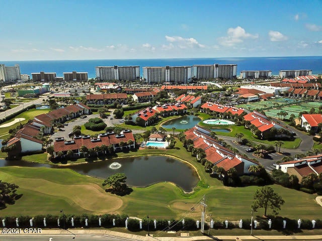 Wimbledon Tennis Villas - Residential