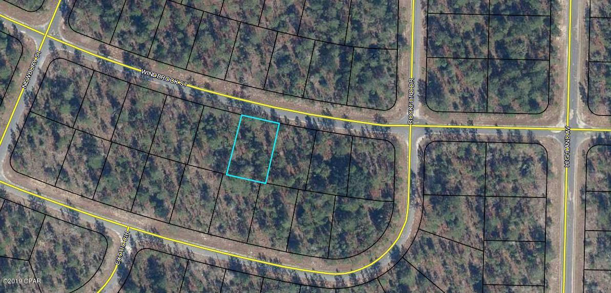 Great building lot in Unit 1 of Sunny Hills. Short distance from Hwy 77. Sunny Hills is located 25 miles north of Panama City and 18 miles south of Chipley. This community features a popular 18 hole public golf course and many fine fishing and recreation lakes. Great opportunity to invest in the future of the Florida Panhandle. Buyer to pay Title Insurance, Closing fee, and Doc Stamps on the Deed.