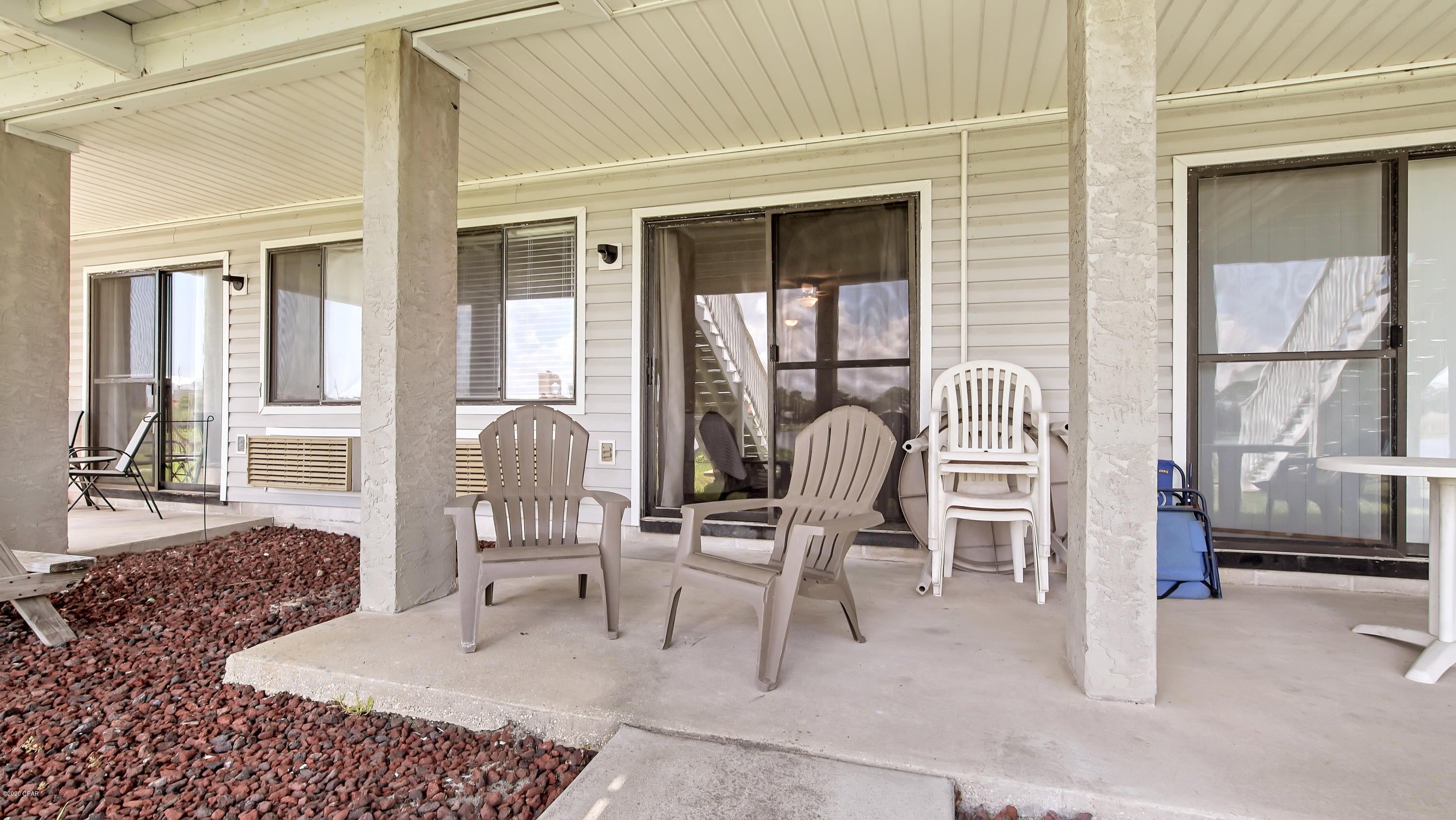 Lullwater Beach - Residential