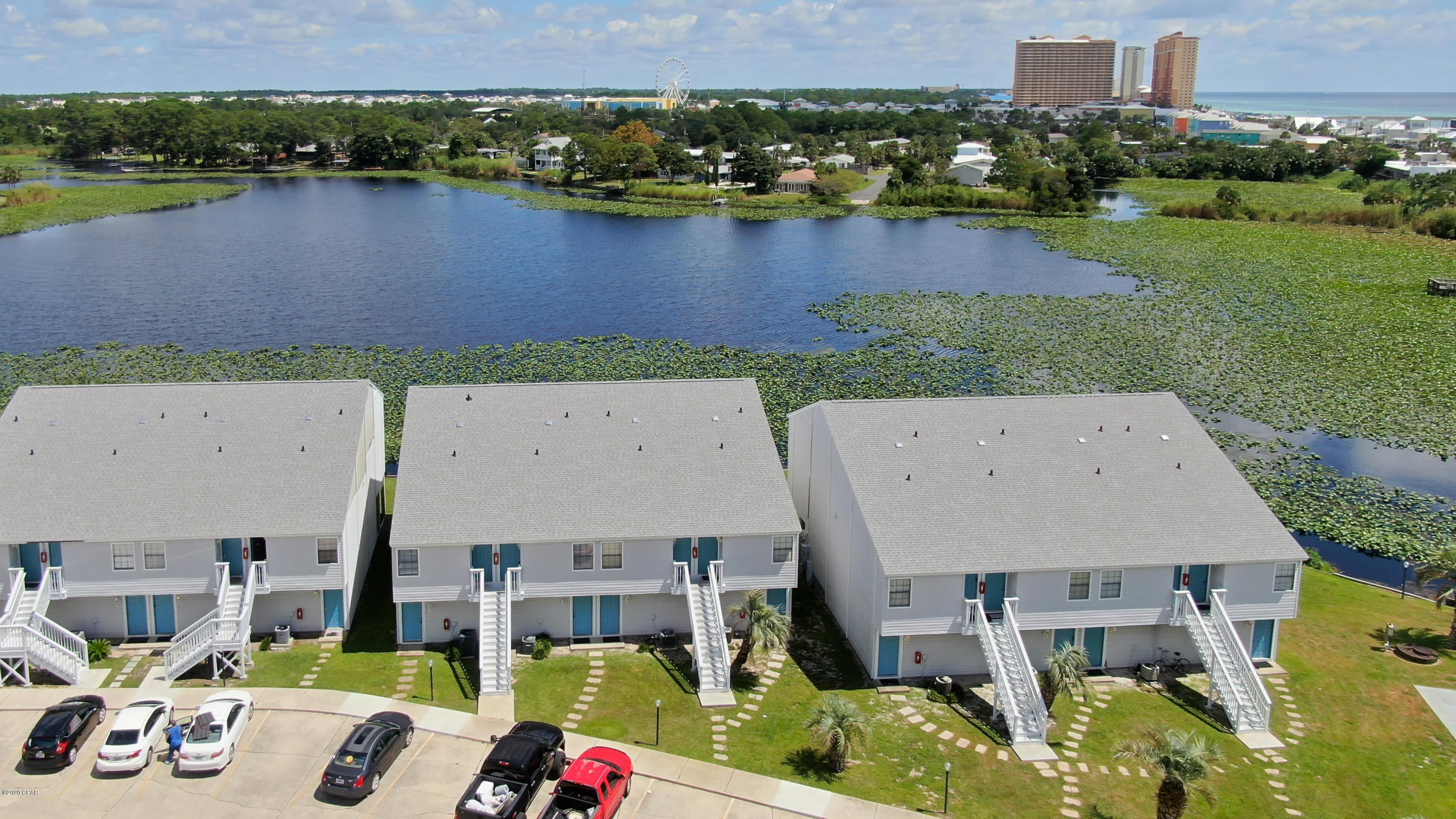 Lullwater Beach - Residential