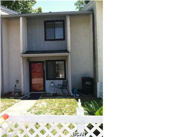 Open House Wednesday June 17th 4-6PM  Motivated Seller - Tour this home & Make Offer!  Cute low maintenance townhouse close to Tyndall AFB and shopping. Move in condition! 2 bedrooms and 1.5 baths. Bright kitchen includes all of the appliances. Laundry room off the kitchen. Great screened back porch. Why rent when you can own your own home and start building equity?!! Great investment property.