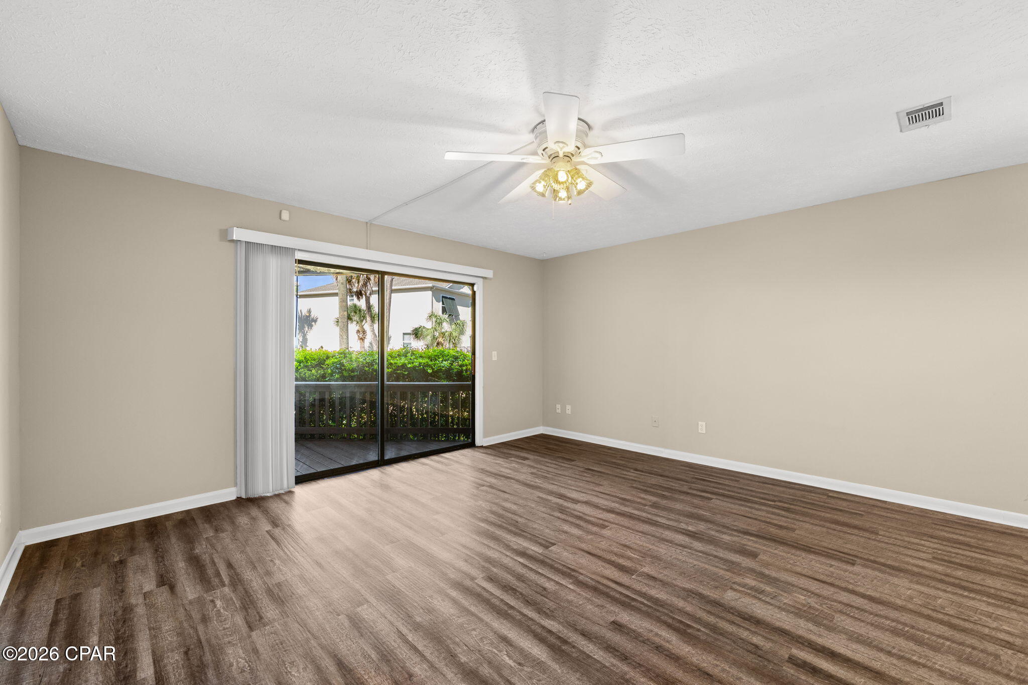 Cedar Cove Apts - Residential