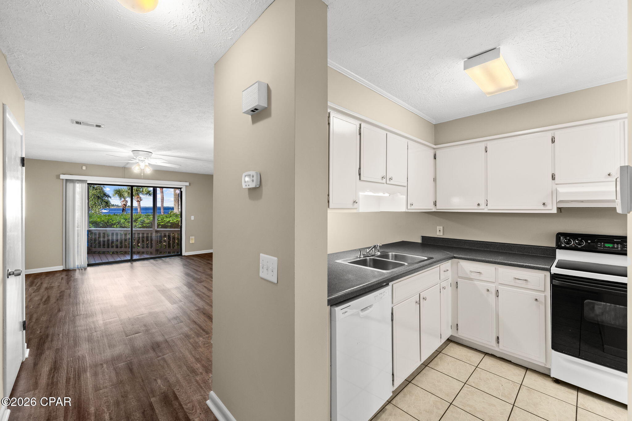 Cedar Cove Apts - Residential