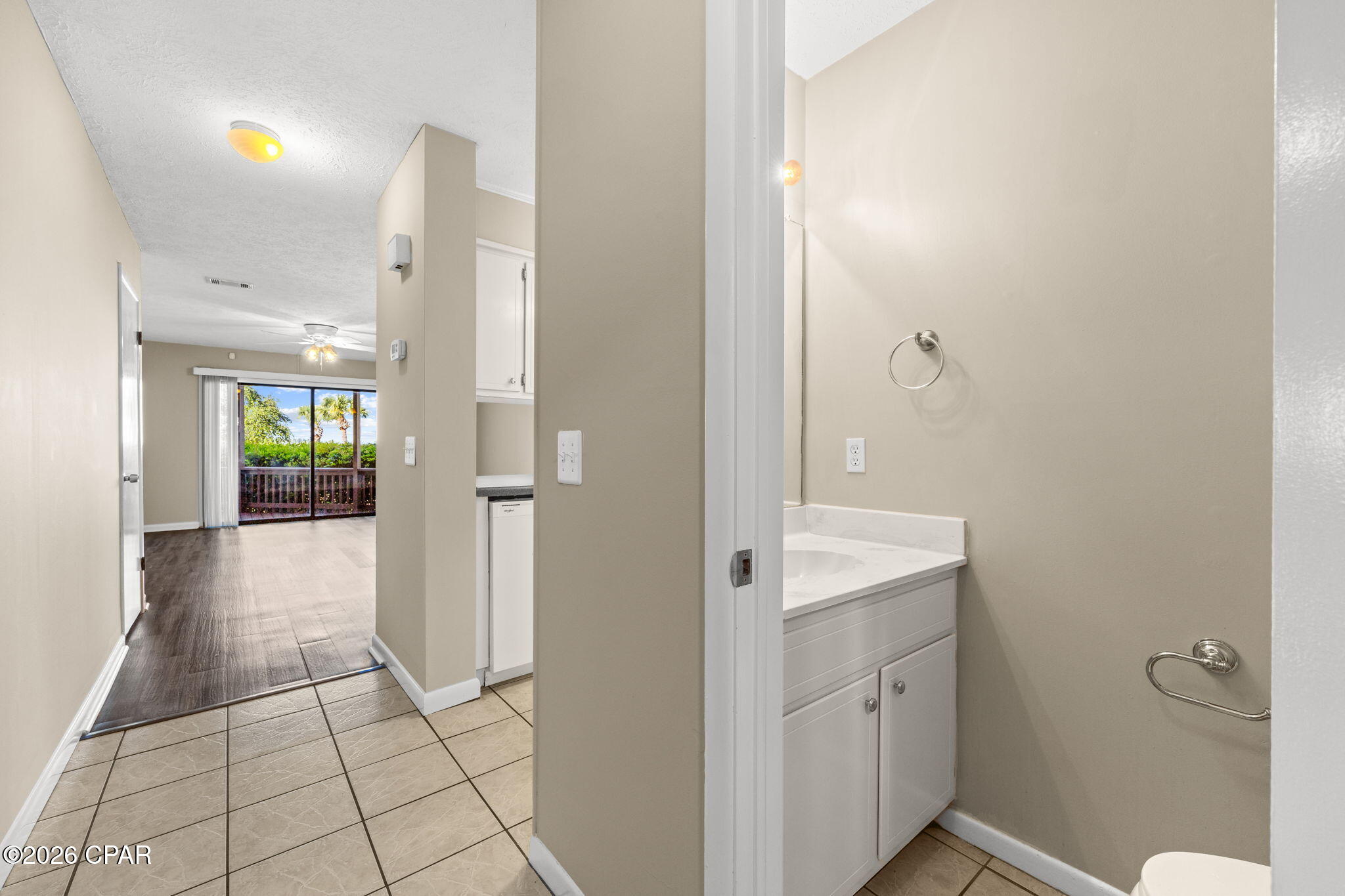 Cedar Cove Apts - Residential