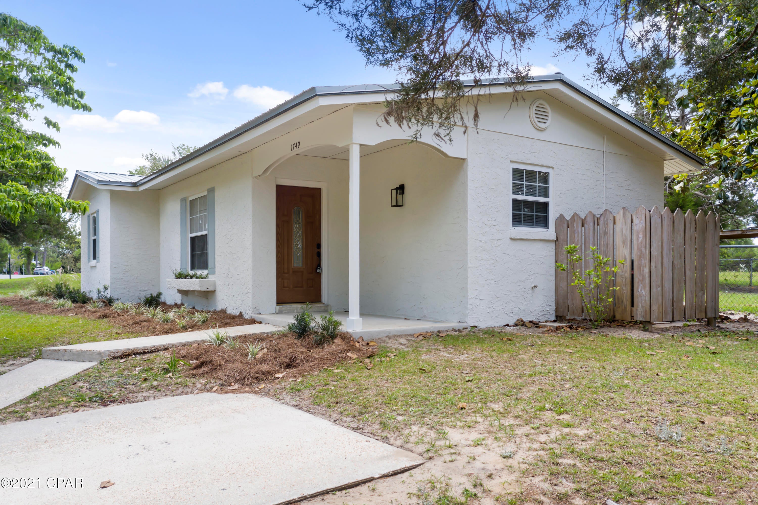 Sunny Hills - Residential