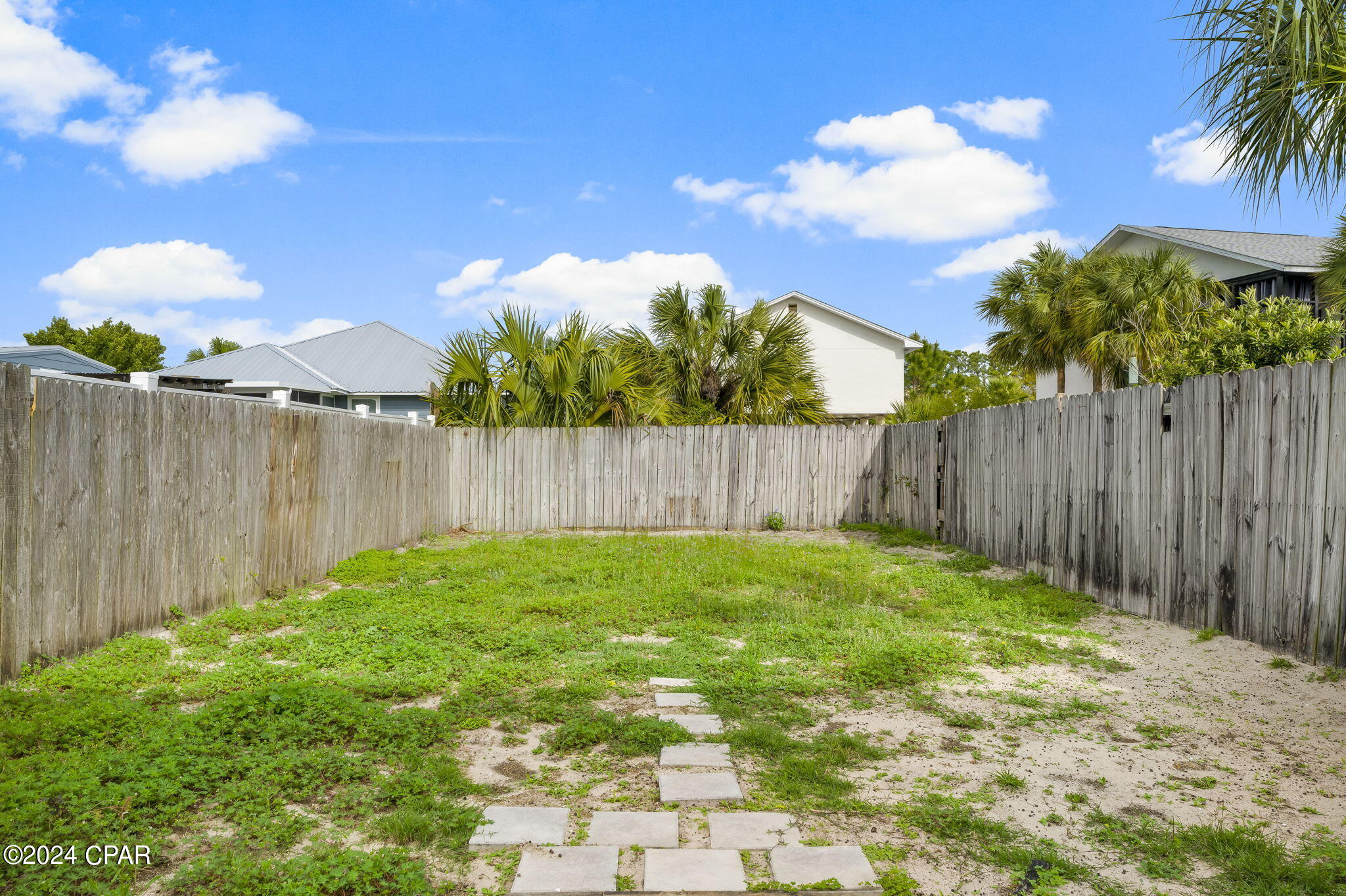 Holiday Beach Unit 7 - Residential Lease