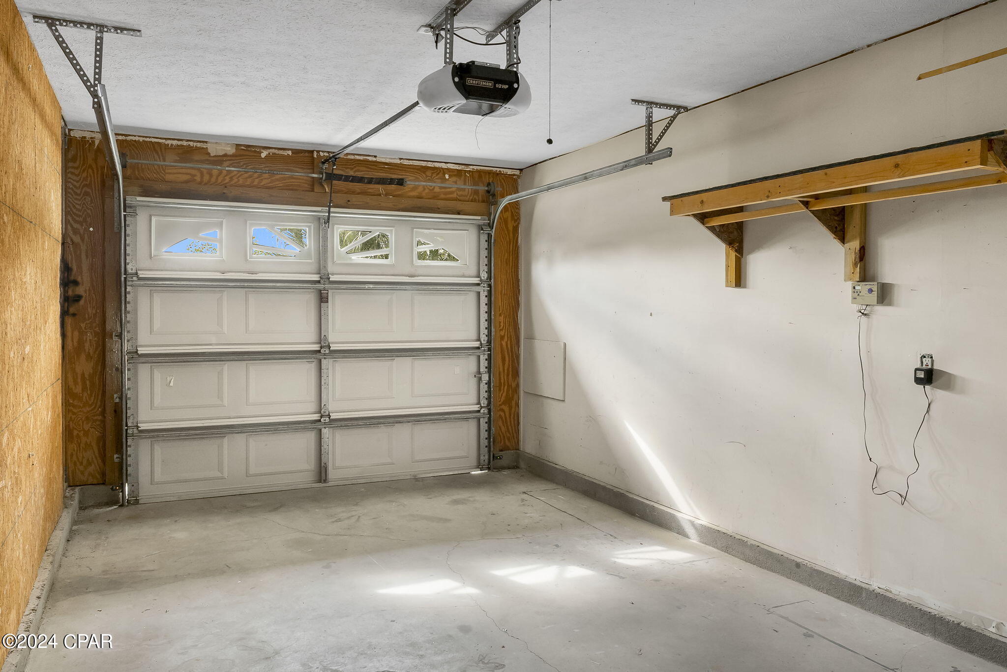 Holiday Beach Unit 7 - Residential Lease