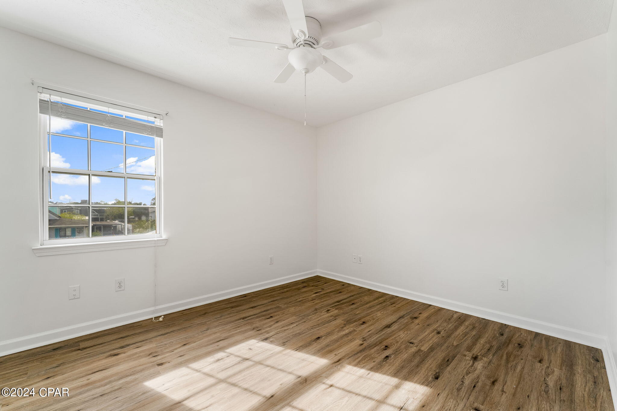 Holiday Beach Unit 7 - Residential Lease