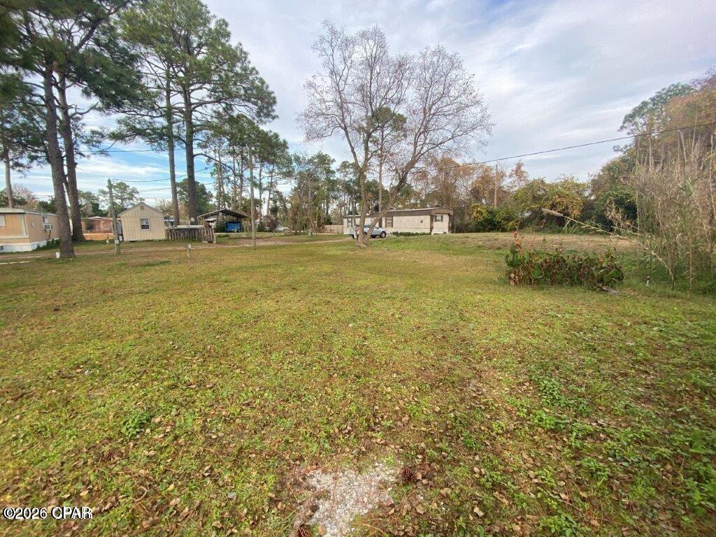 Pines 4th Add - Land