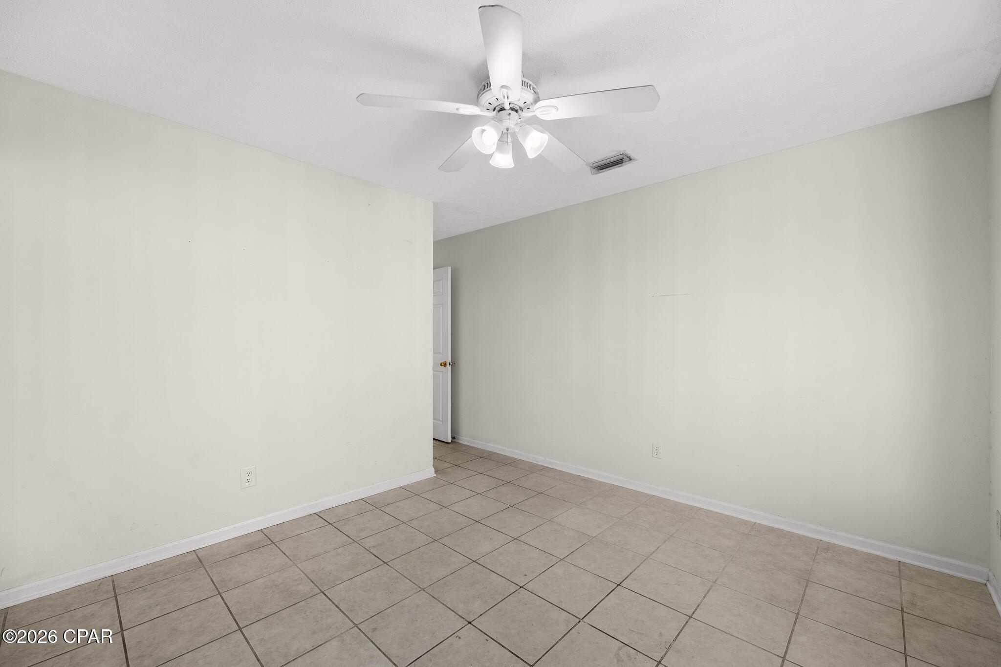 Venture Out Travel Trail - Residential