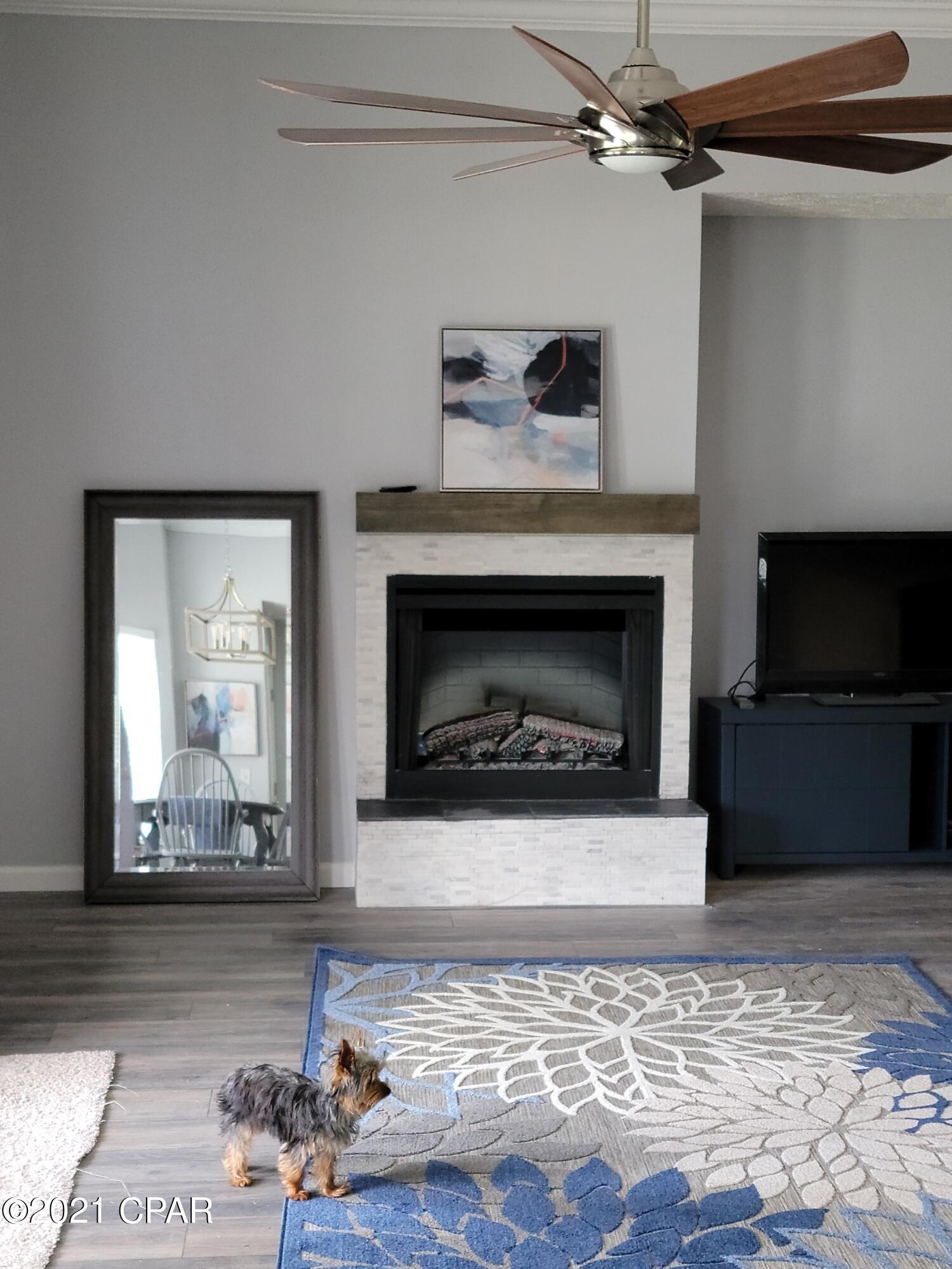 Oakcrest Unit 1 - Residential