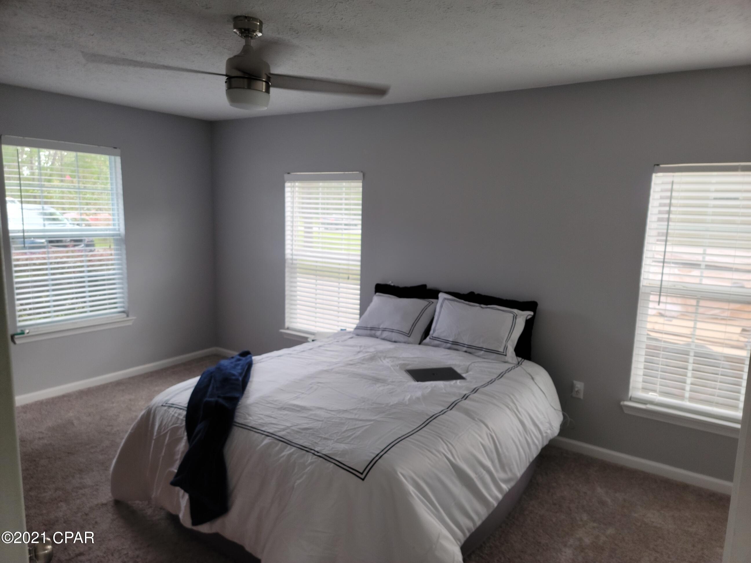 Oakcrest Unit 1 - Residential
