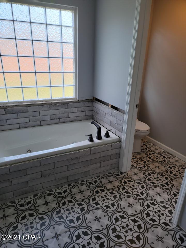 Oakcrest Unit 1 - Residential