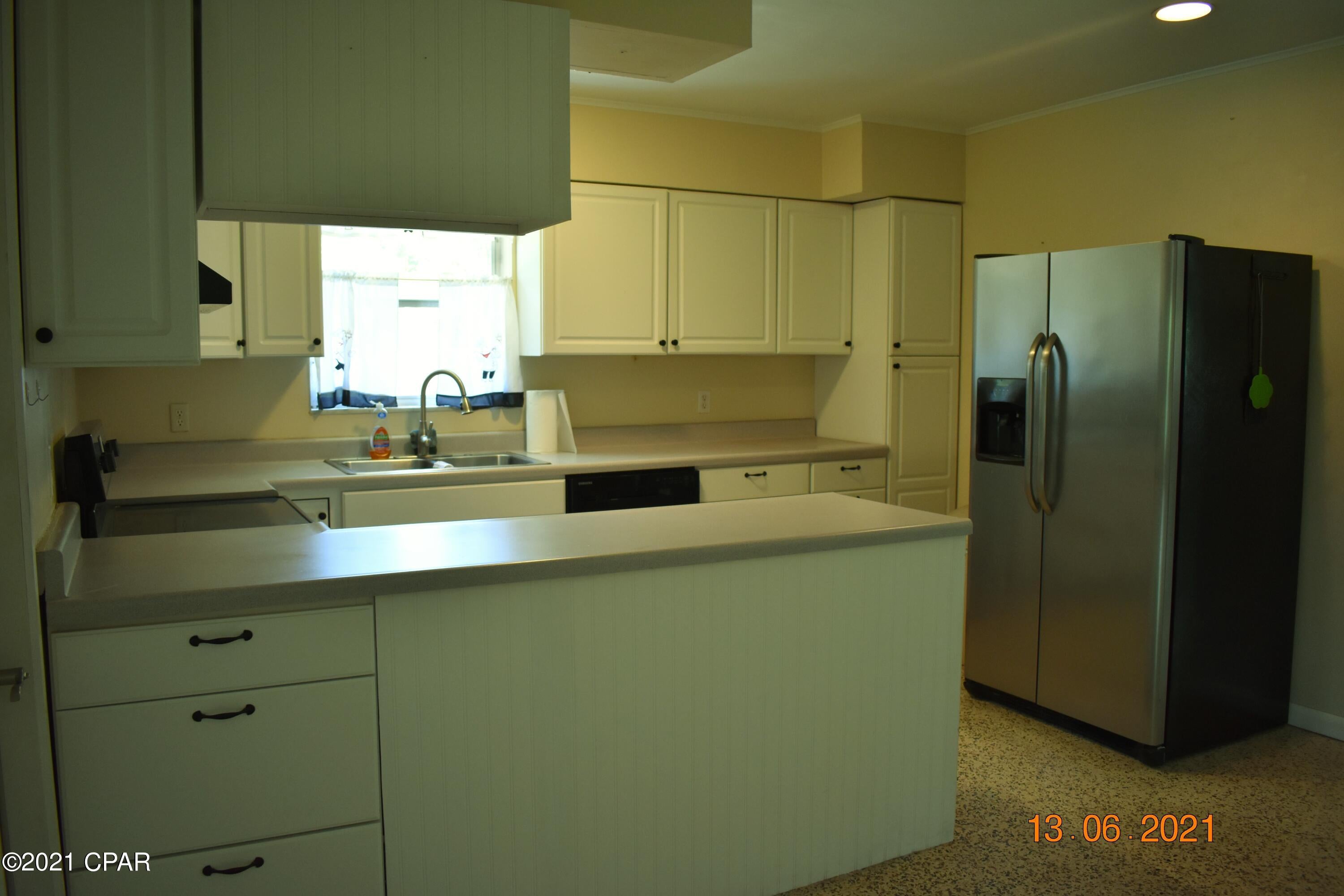 Sunny Hills Unit 4 - Residential
