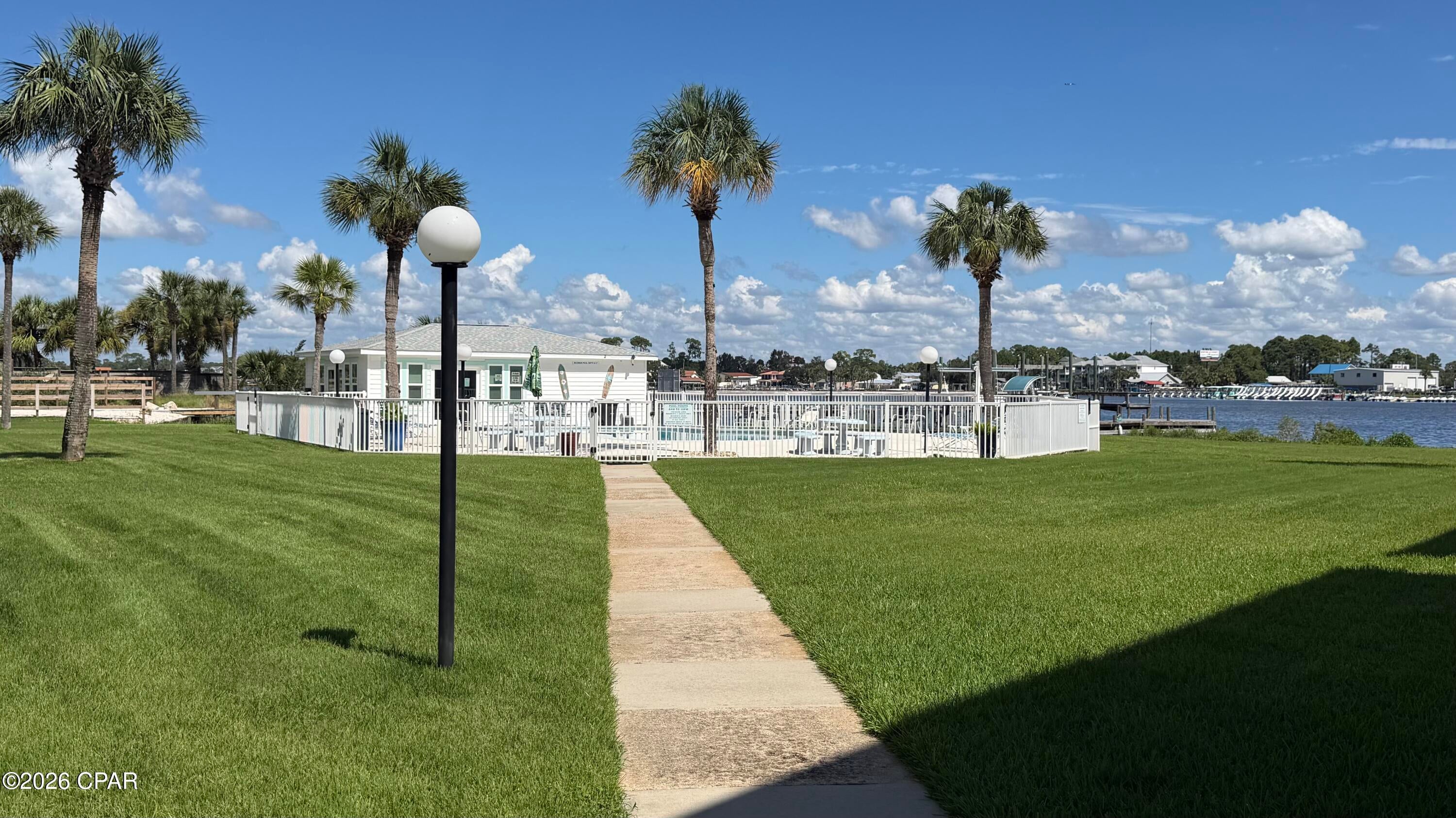 [No Recorded Subdiv] - Residential Lease