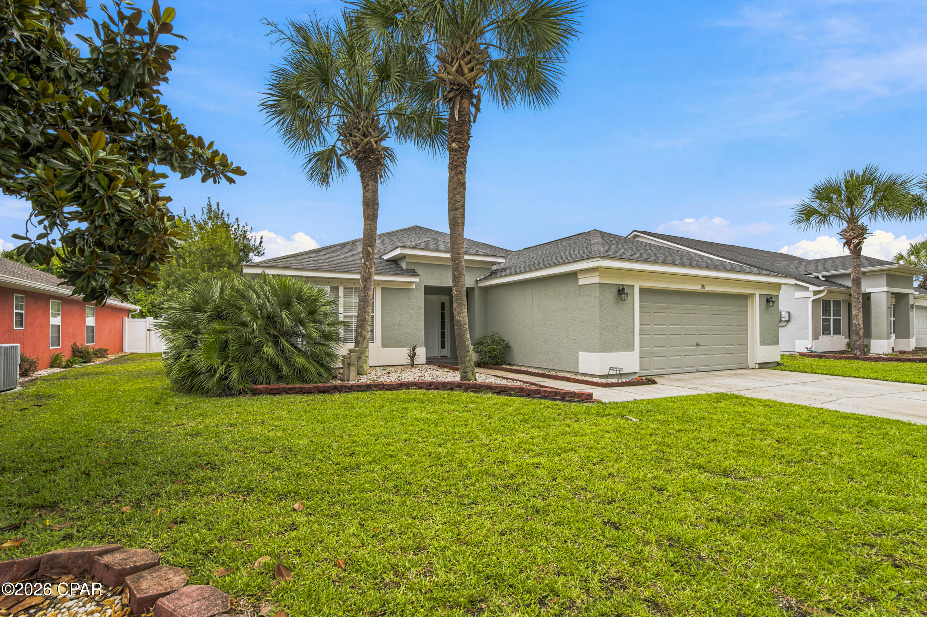 Up to HALF off 1st month rent if approved application by JULY 1st! 


Charming Home in Desirable Golf Cart Friendly, Palmetto Trace Neighborhood. This beautiful home in the sought-after Palmetto Trace neighborhood offers natural lighting and beautiful modern fixtures. The kitchen boasts granite countertops, stainless steel appliances, wood cabinets, and a breakfast bar, all overlooking the inviting family room. The master suite offers a touch of luxury with a walk-in shower, garden tub, and double vanity. The home features a hardwood floor foyer, a formal dining room with hardwood floors, and soaring 10-foot ceilings throughout, creating an open and airy feel. 

Pets may be negotiable!