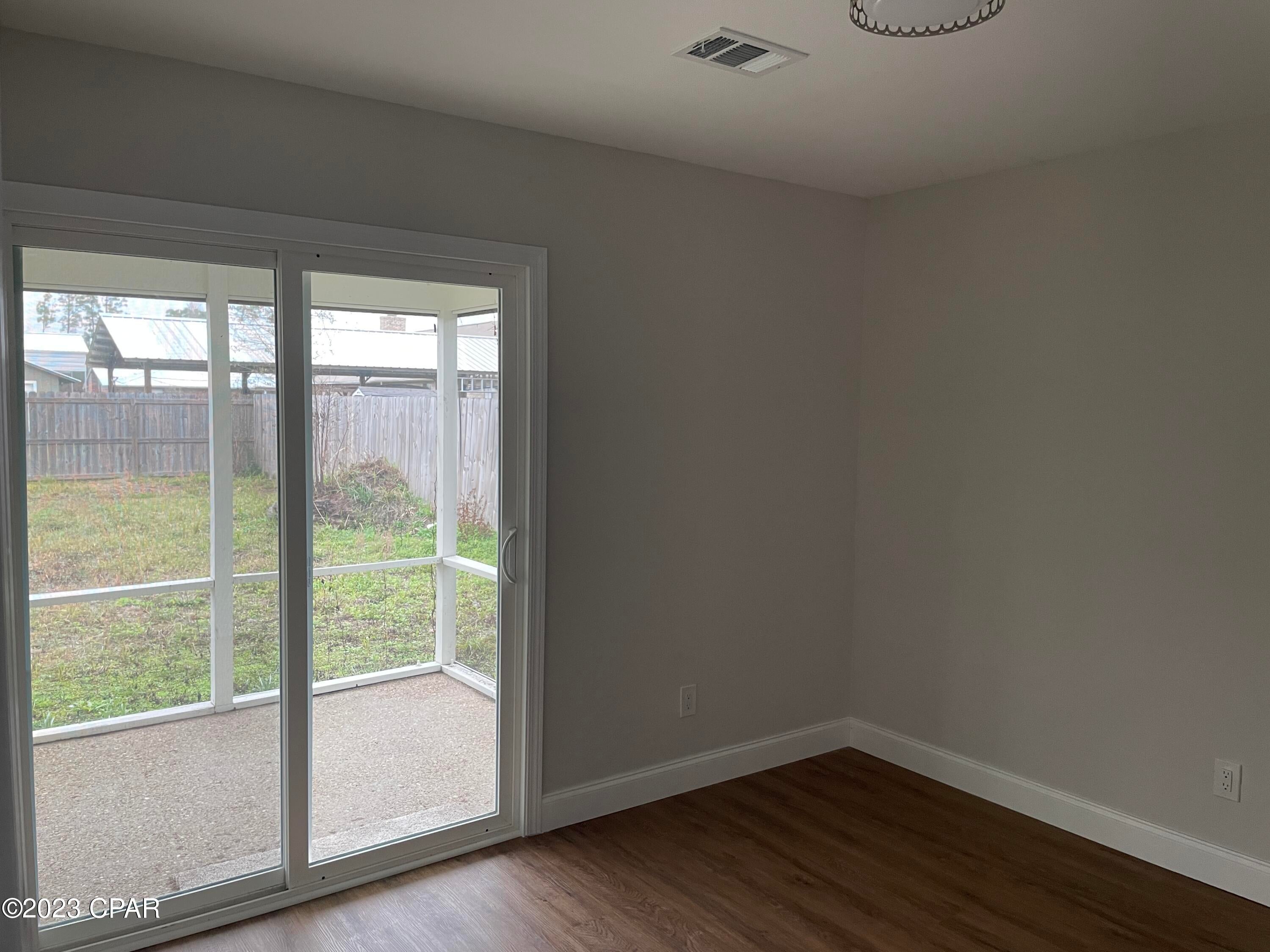 [No Recorded Subdiv] - Residential Lease