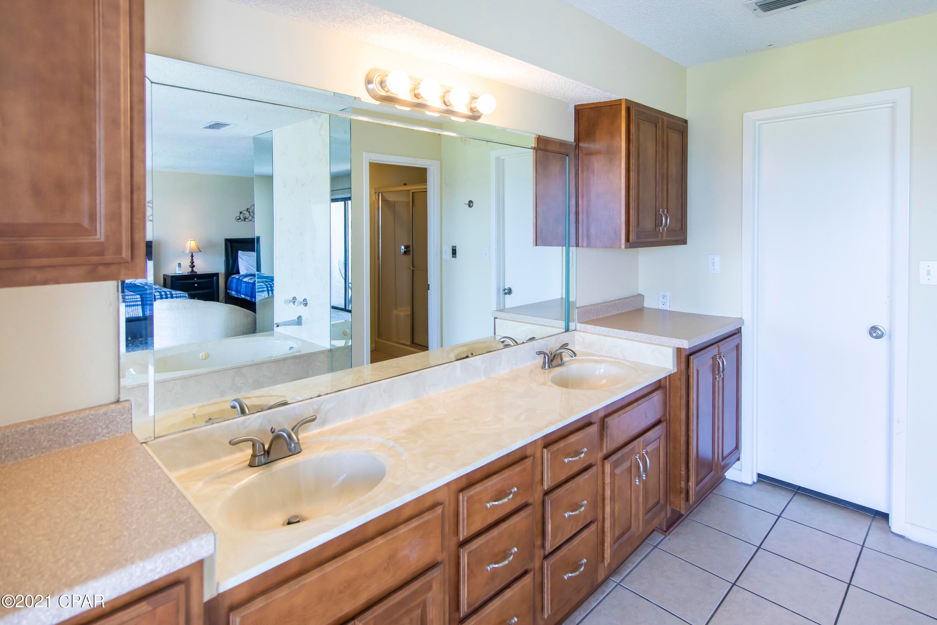 Edgewater Golf Villas I - Residential