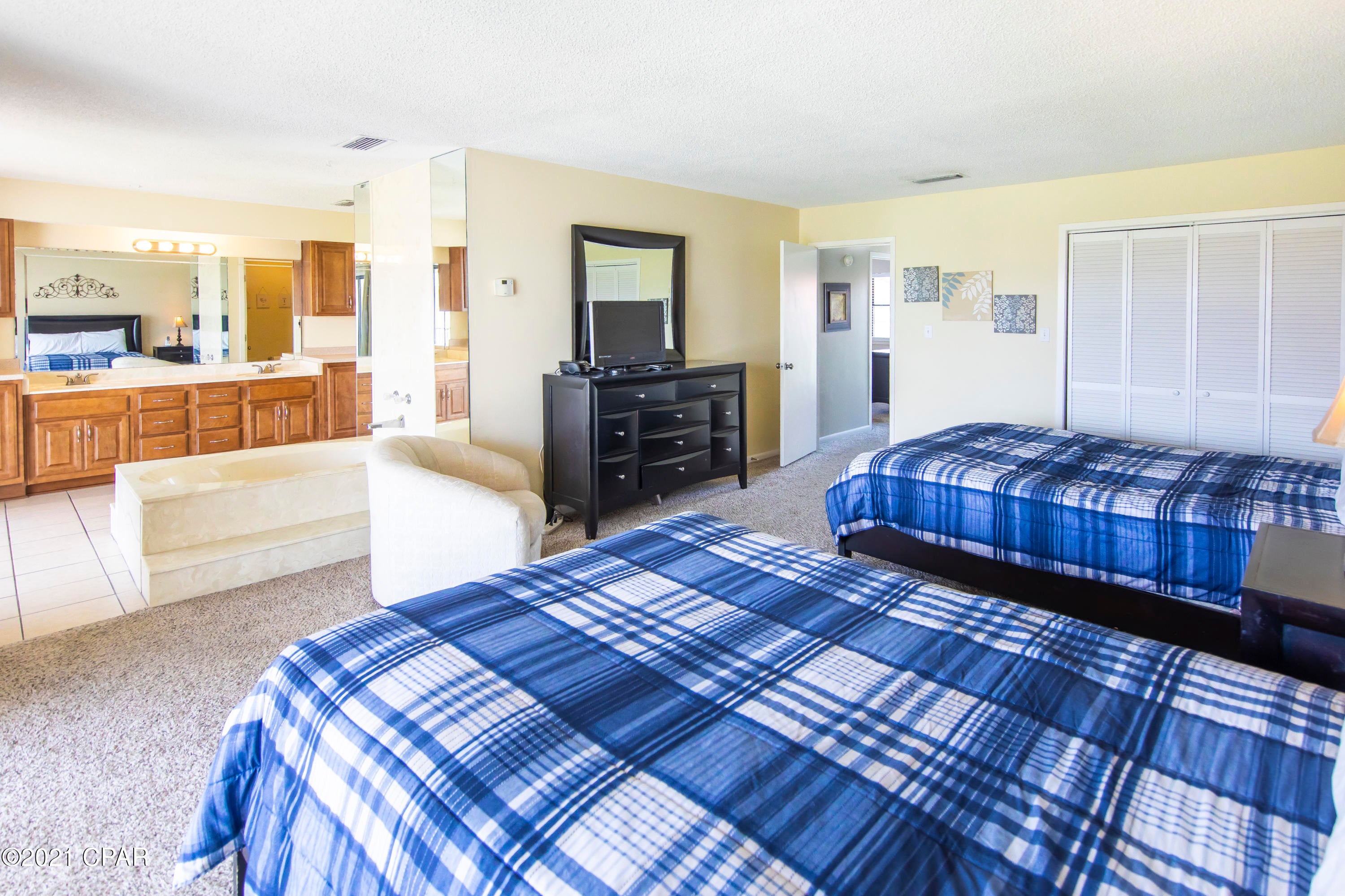 Edgewater Golf Villas I - Residential
