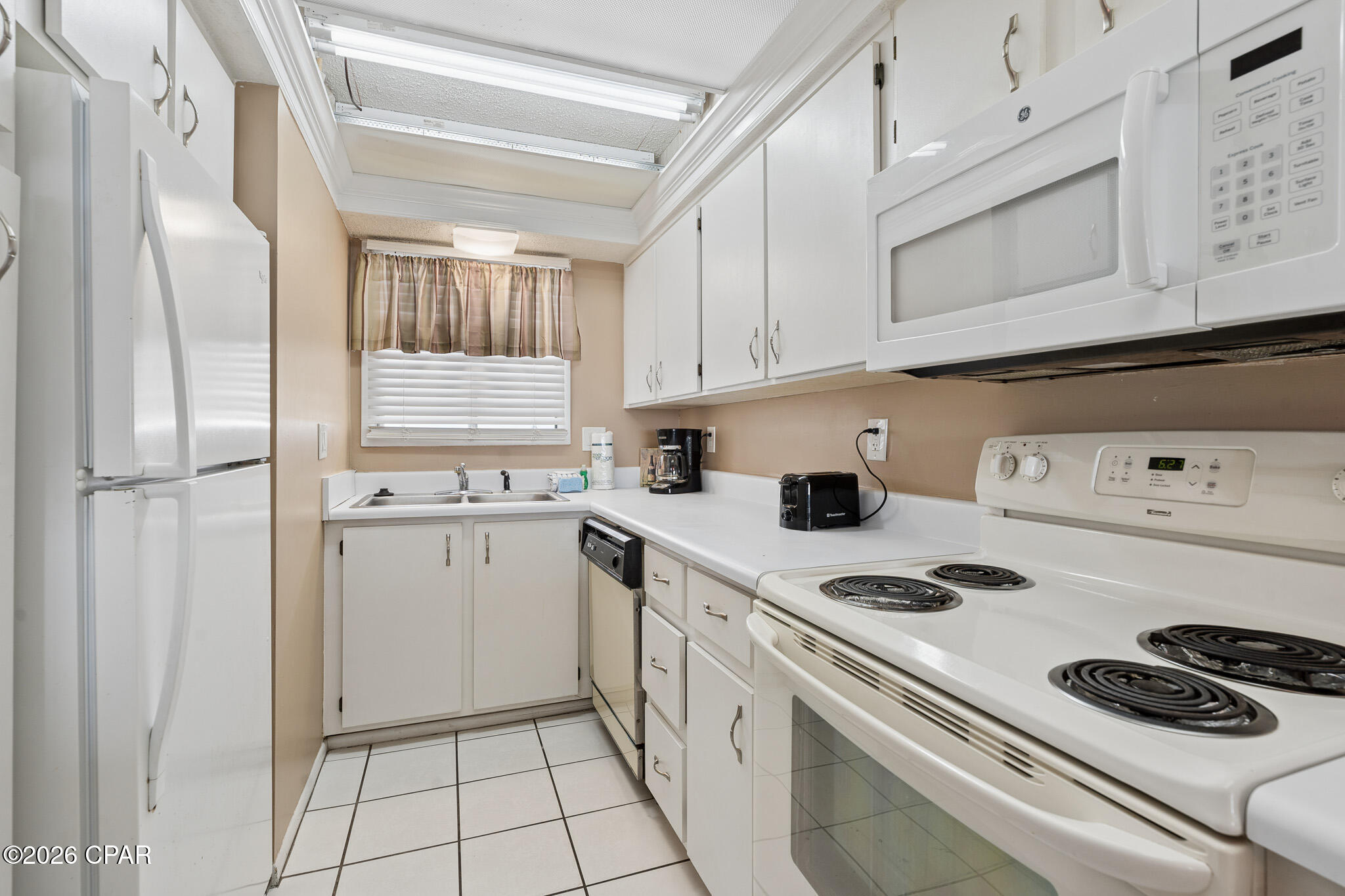 Regency Towers - Residential