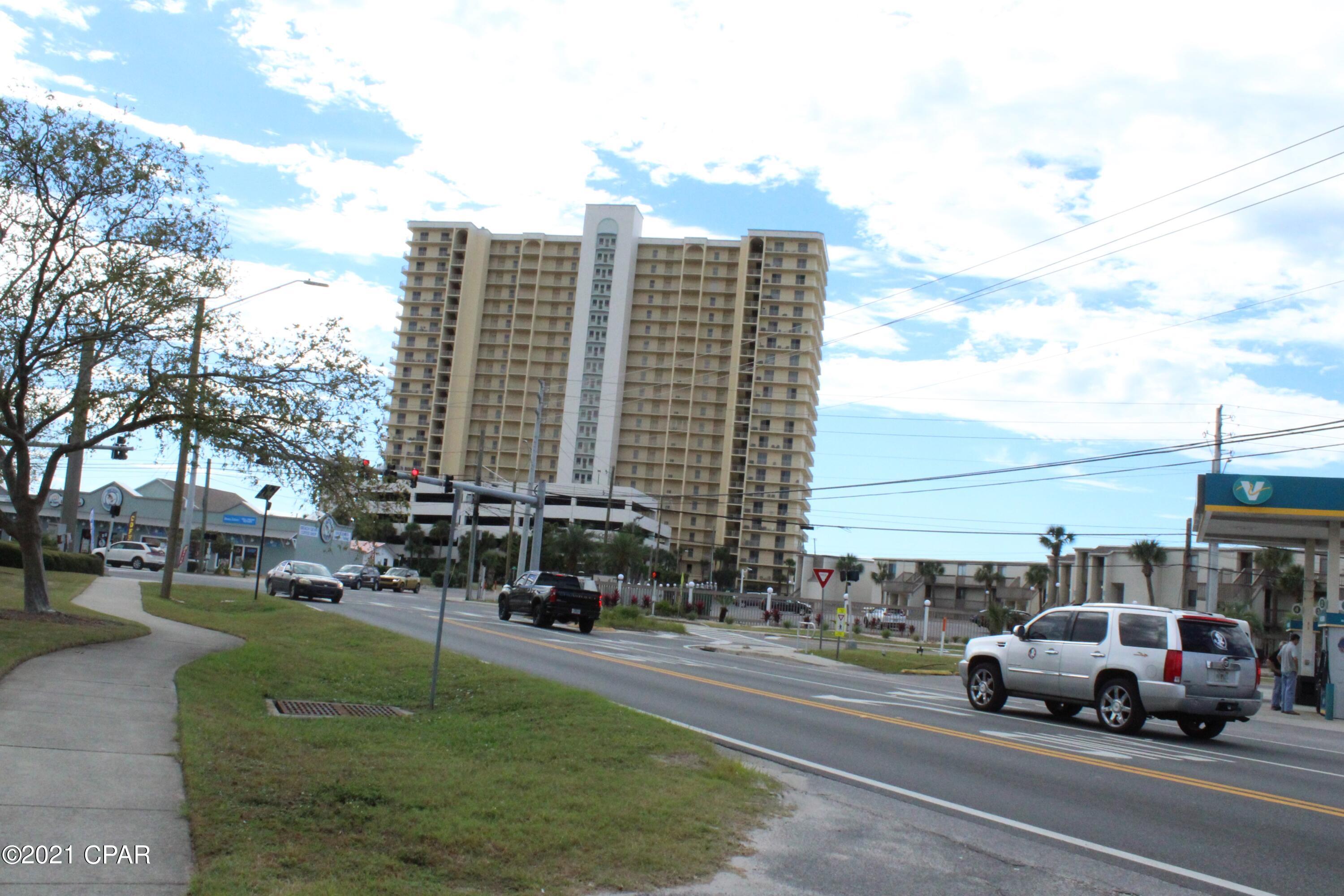 Plazas Of St.Thomas I - Residential
