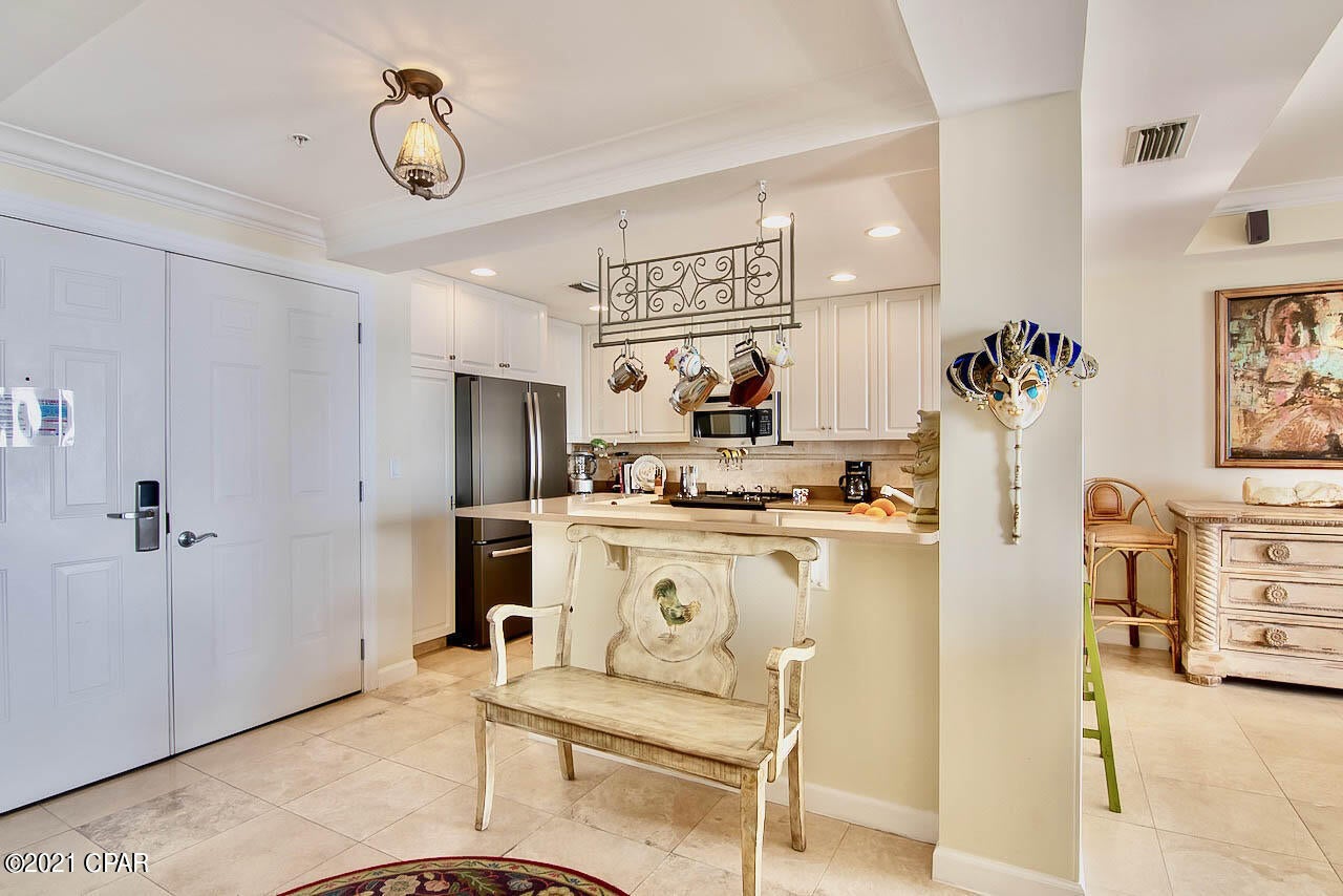 En Soleil Condo - Residential