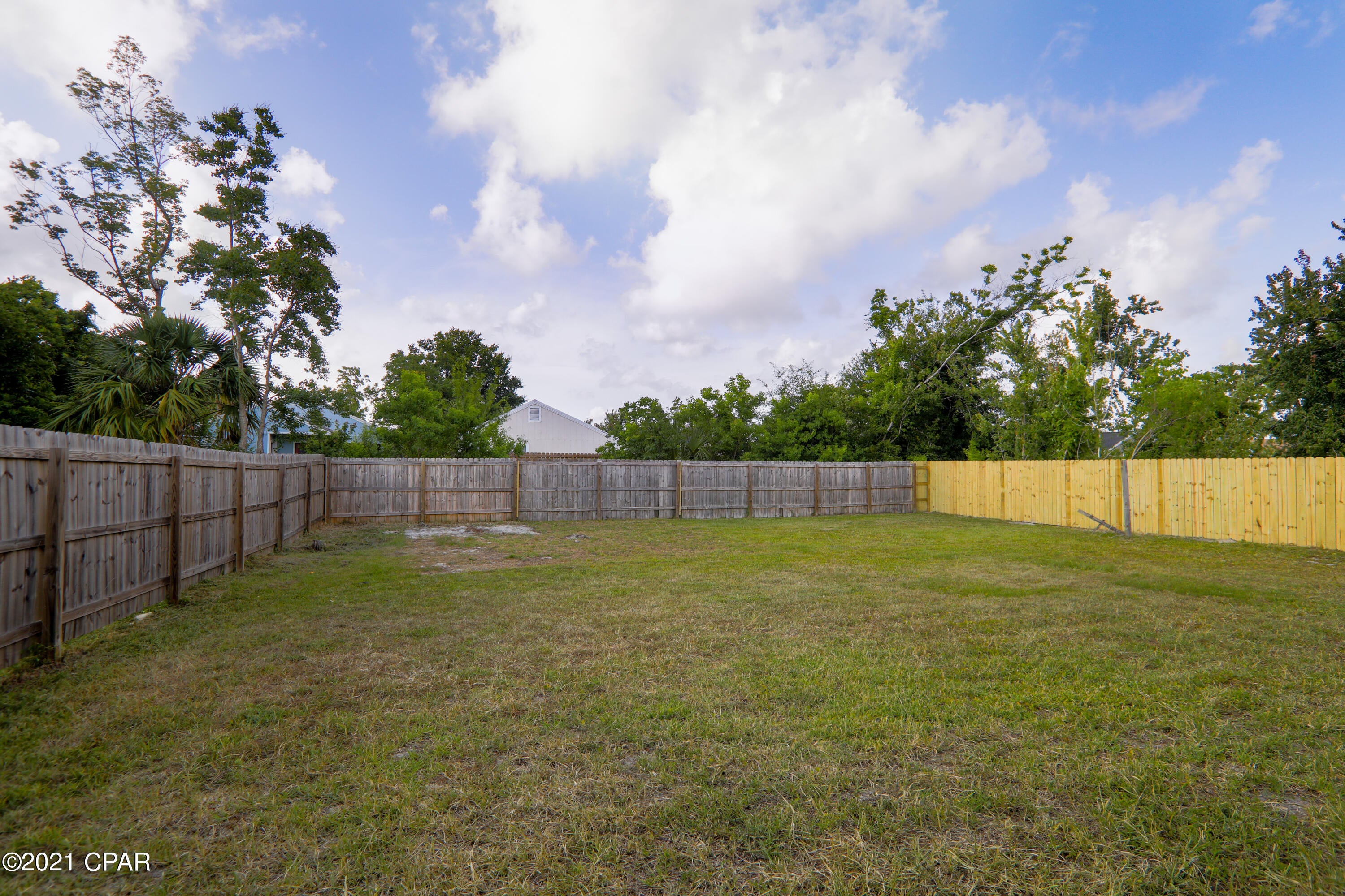 Pine Woods Add. - Residential
