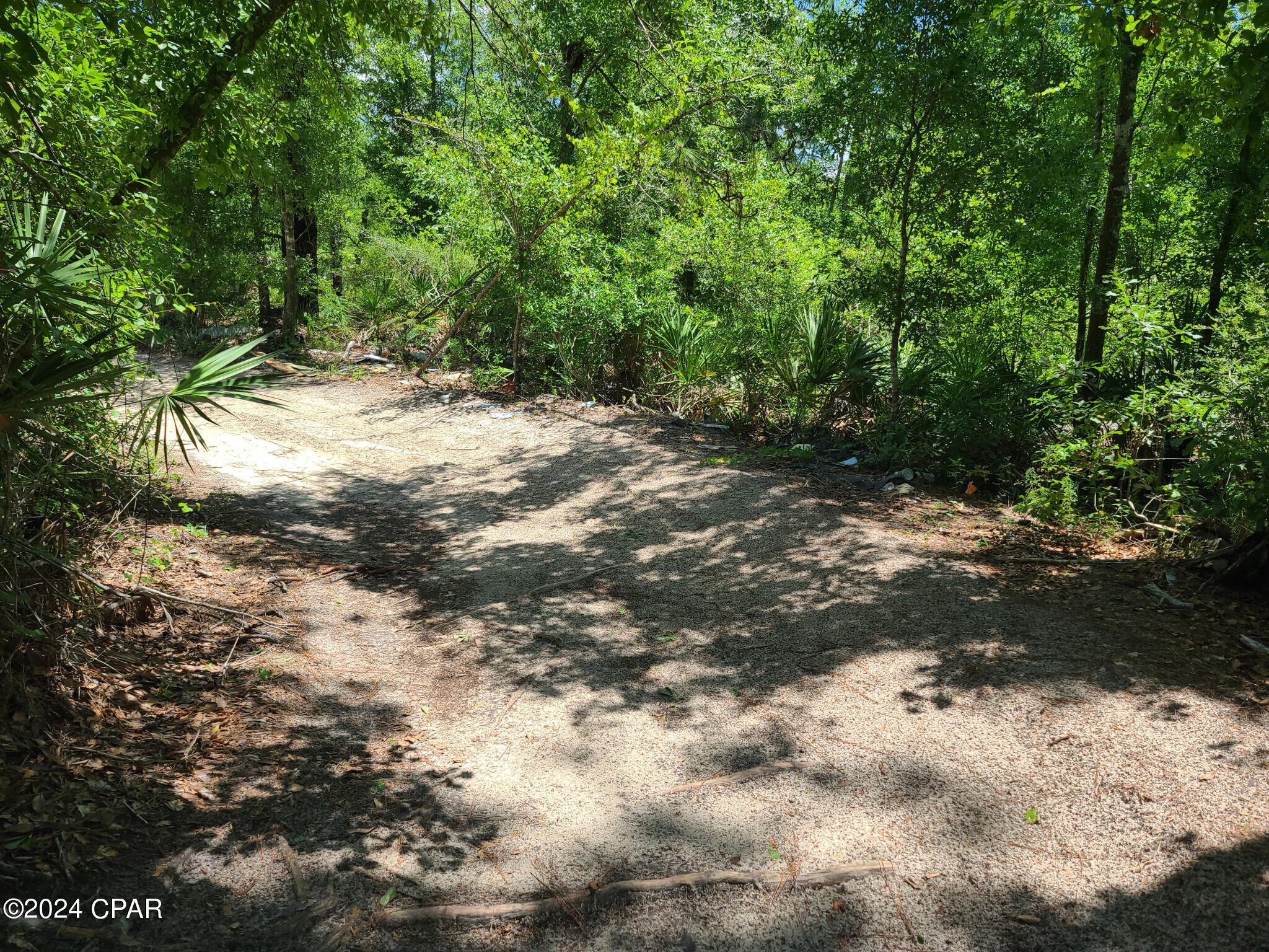 Bayview Manor - Land